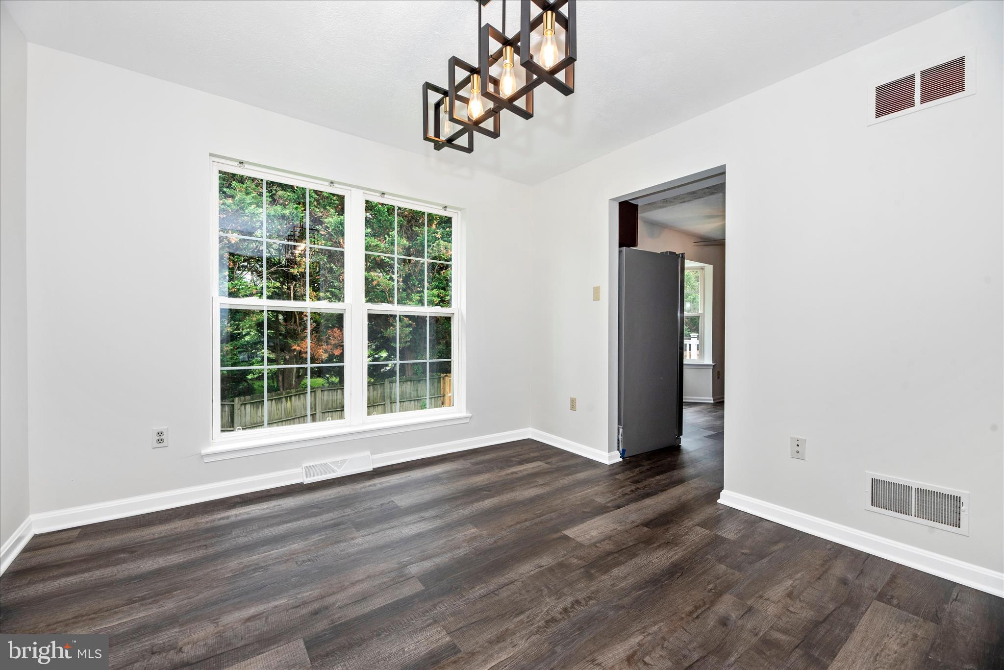 ROBERTS FIELD - Residential