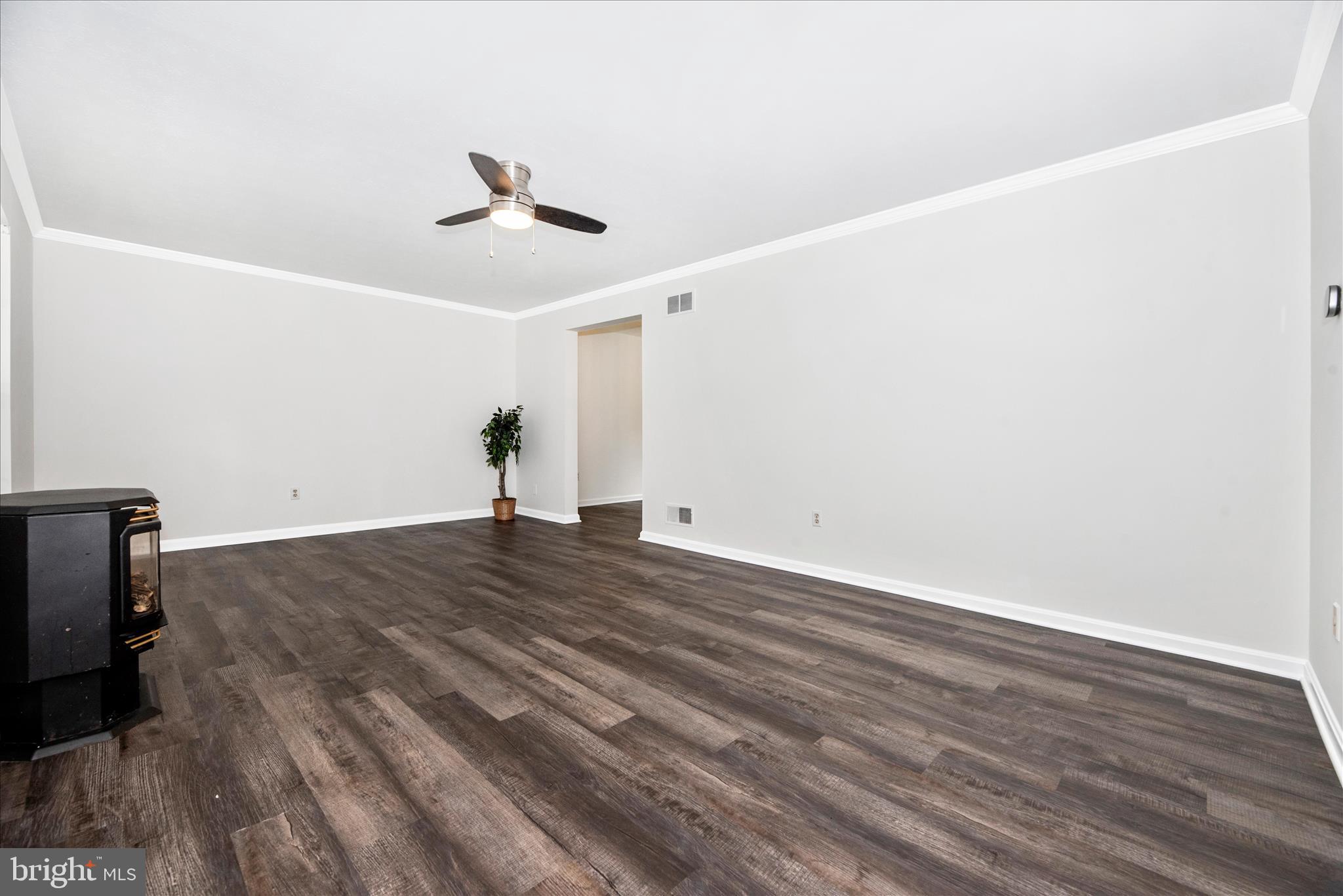 ROBERTS FIELD - Residential