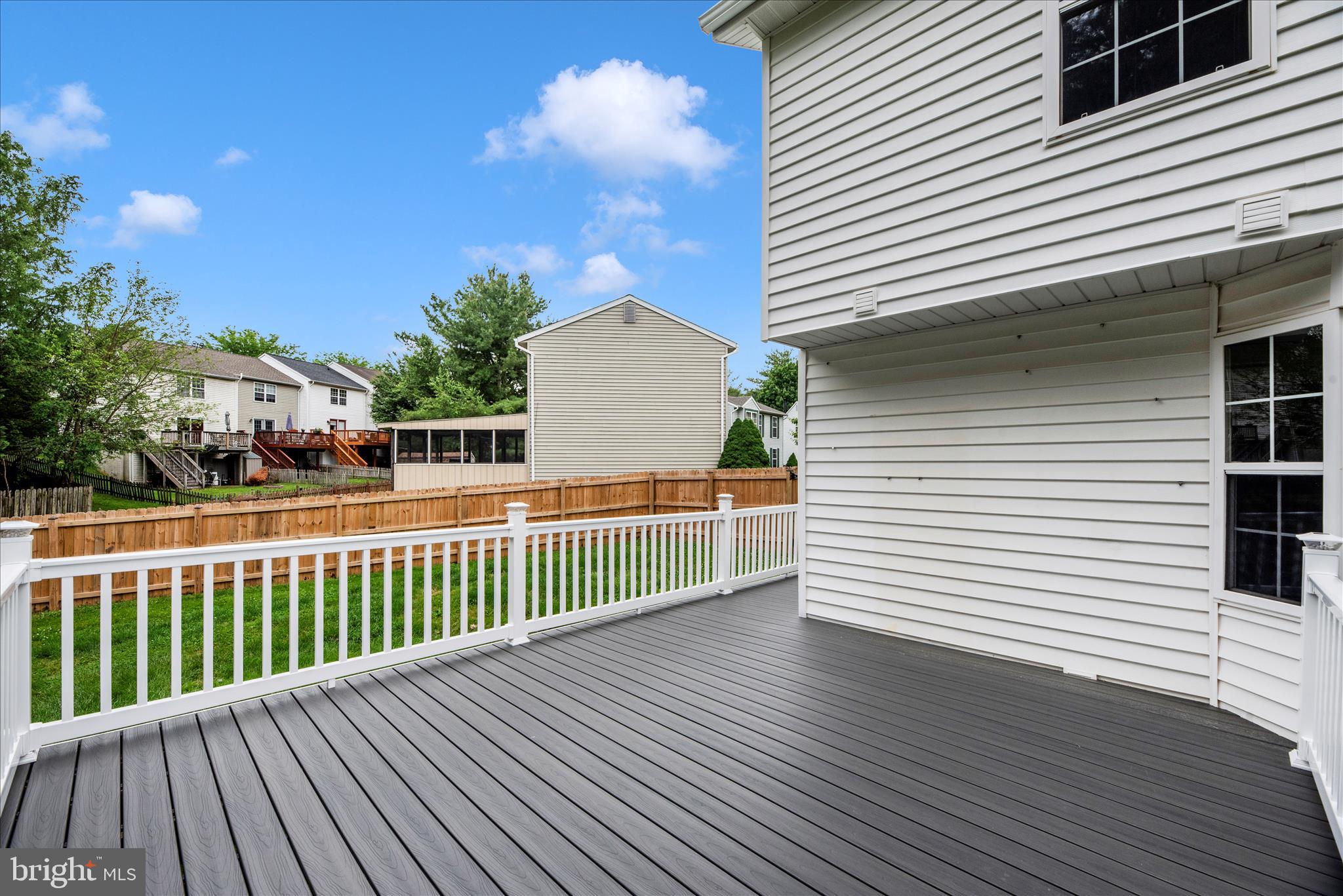 ROBERTS FIELD - Residential