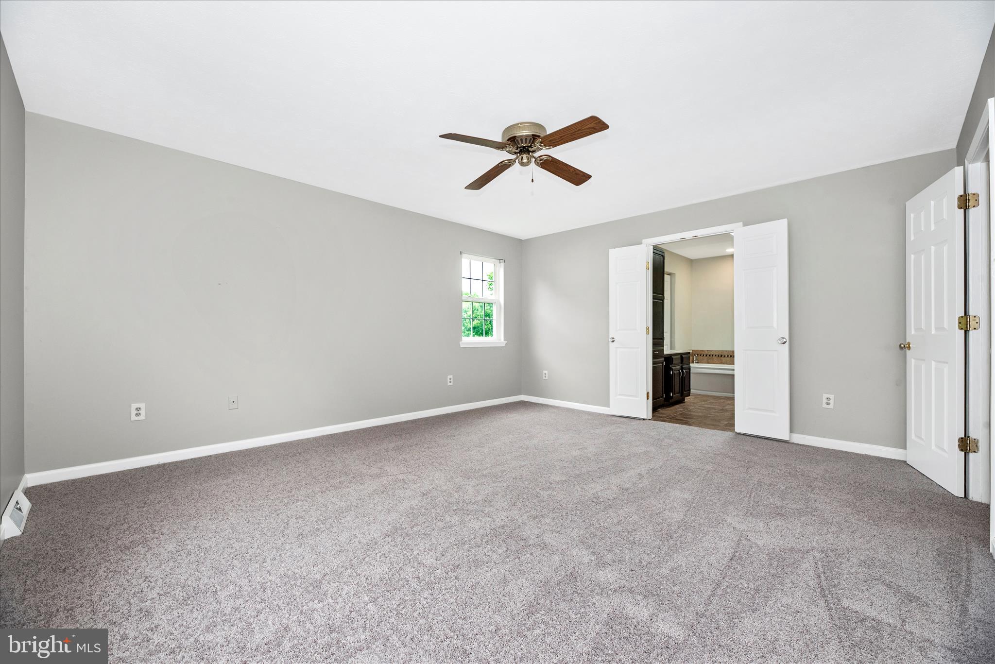 ROBERTS FIELD - Residential