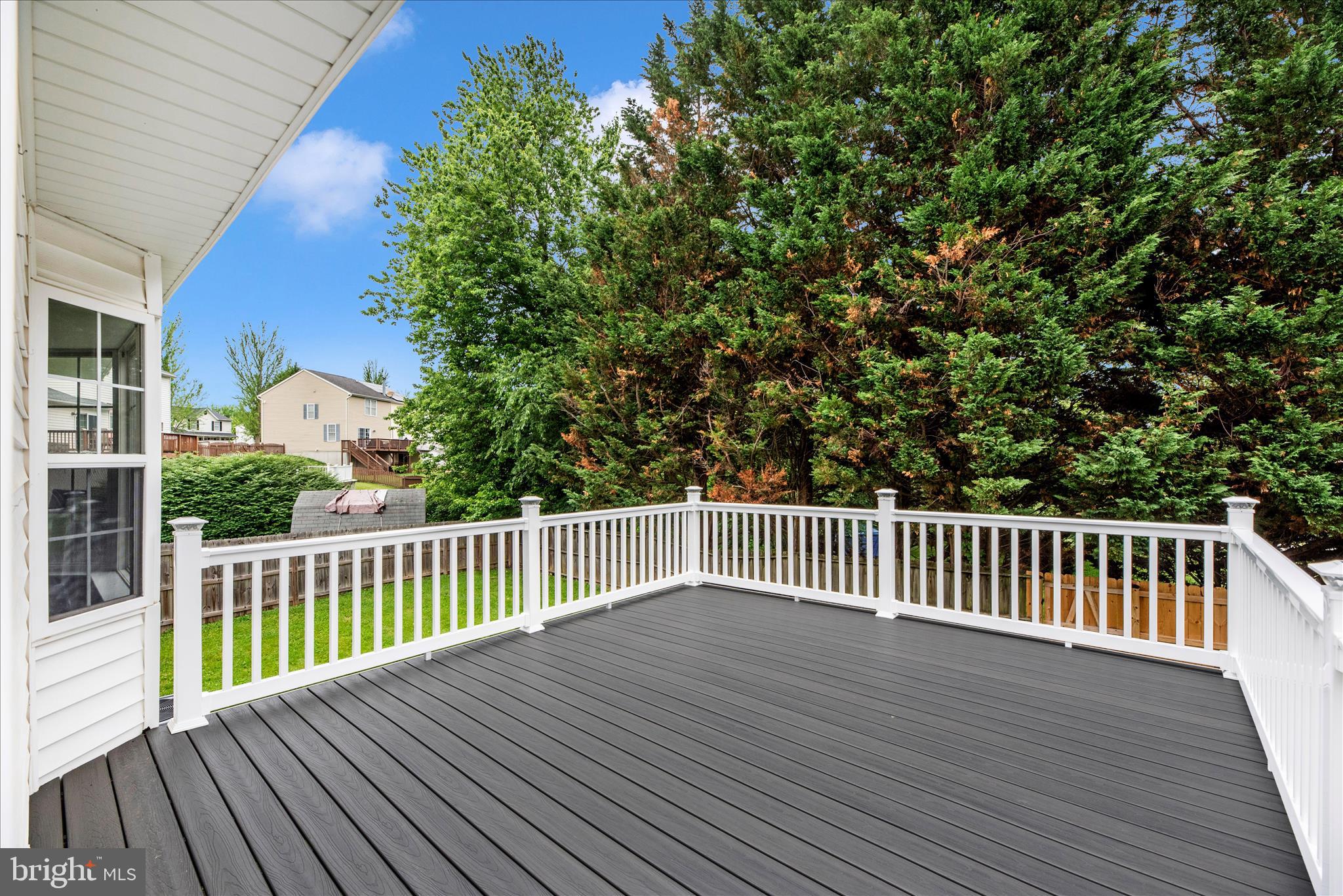 ROBERTS FIELD - Residential