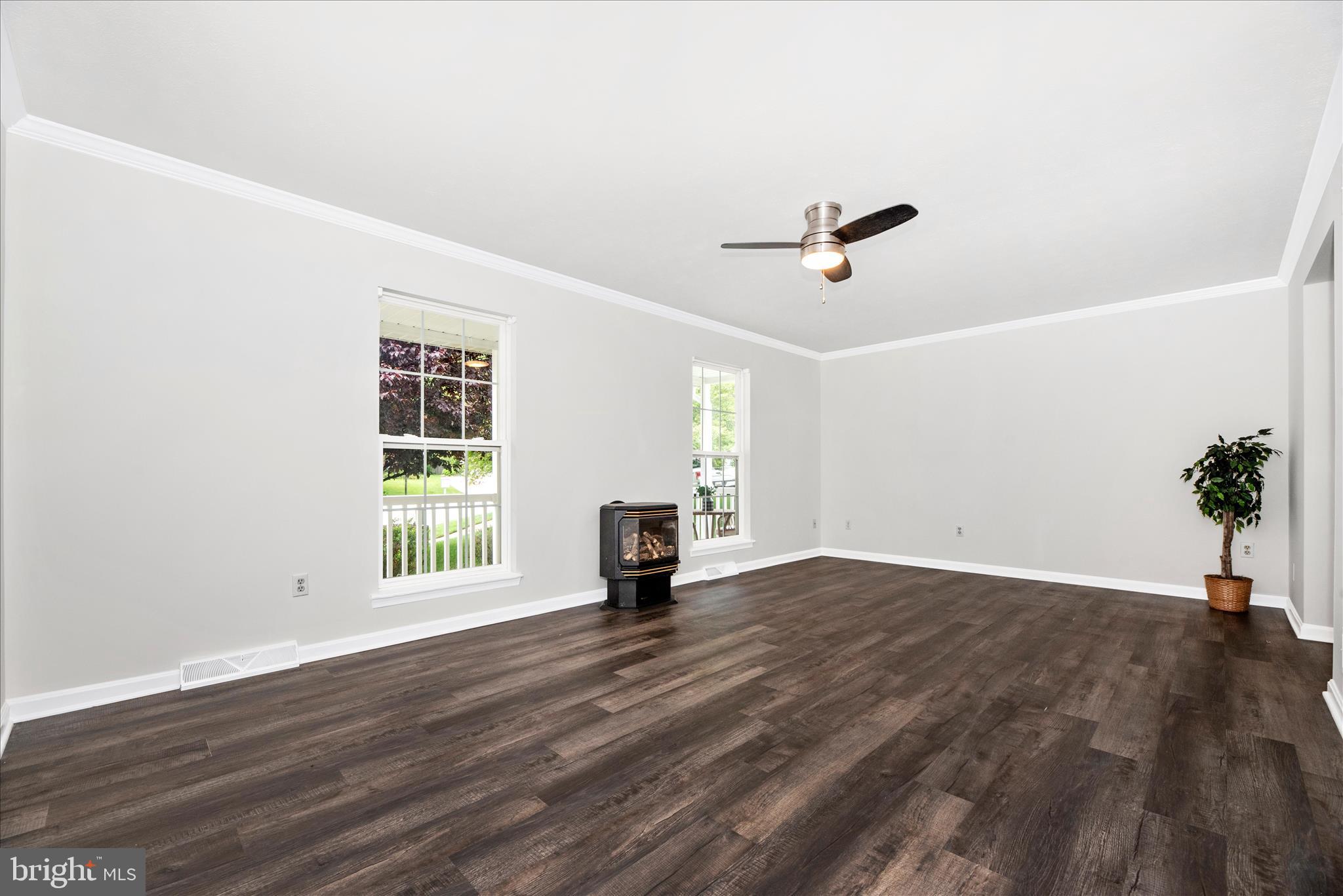 ROBERTS FIELD - Residential