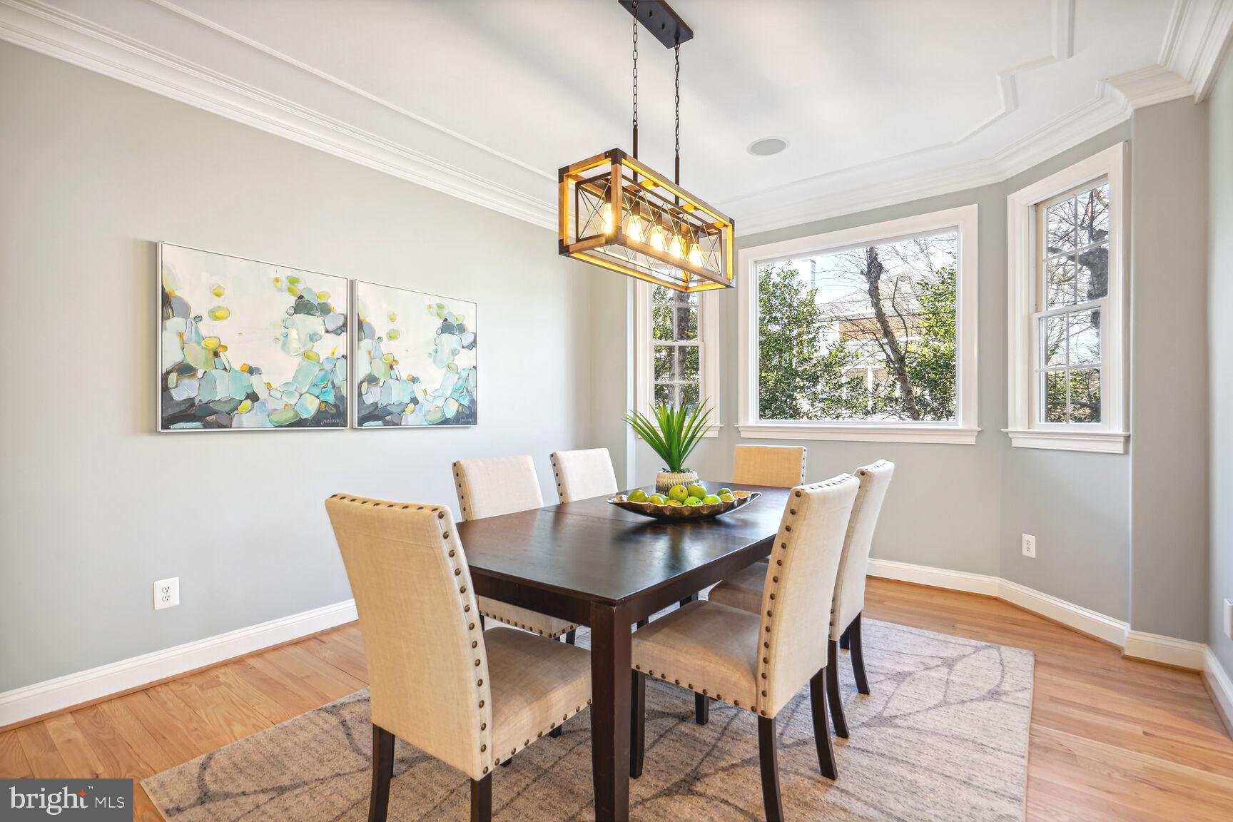 ARLINGTON - Residential