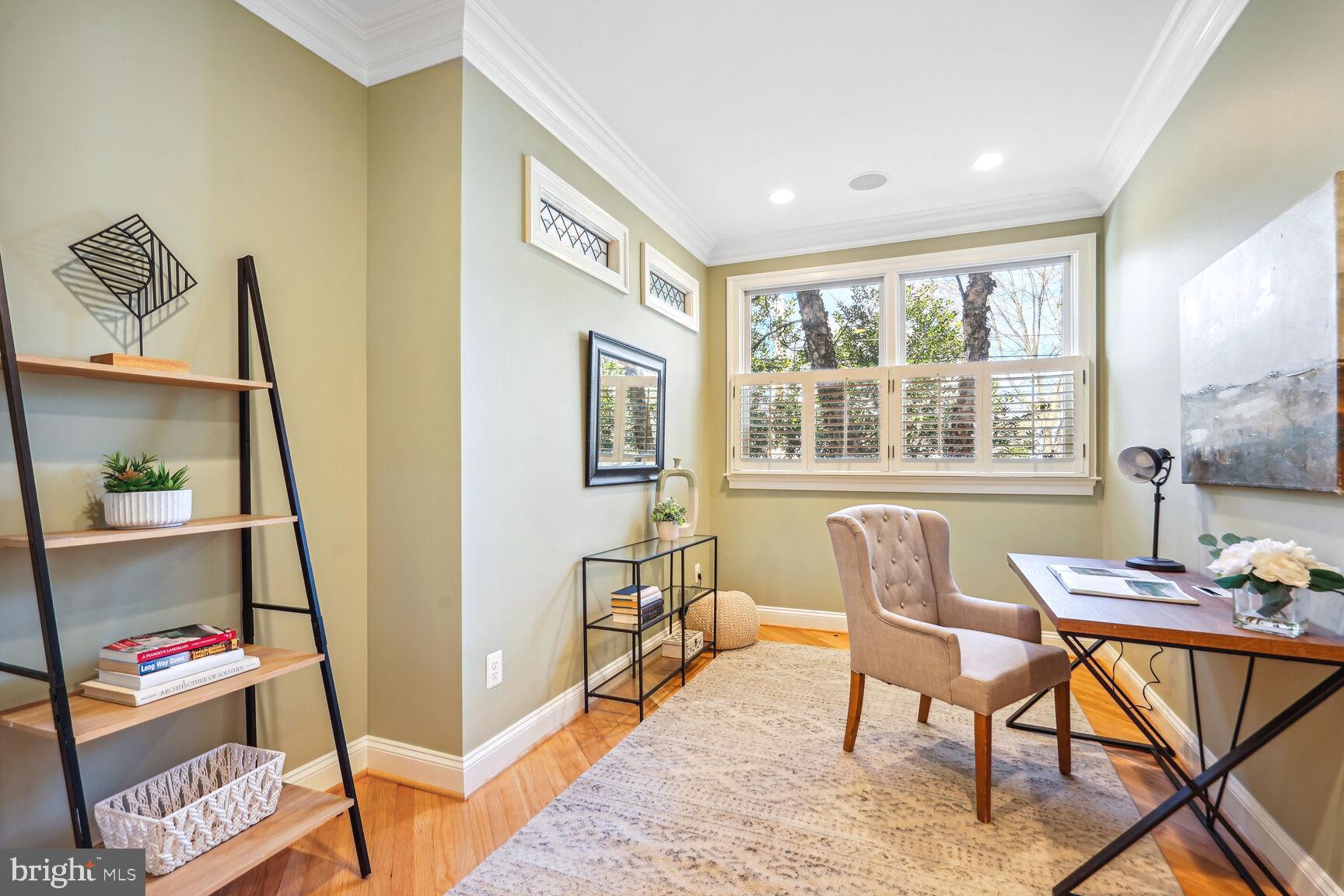 ARLINGTON - Residential