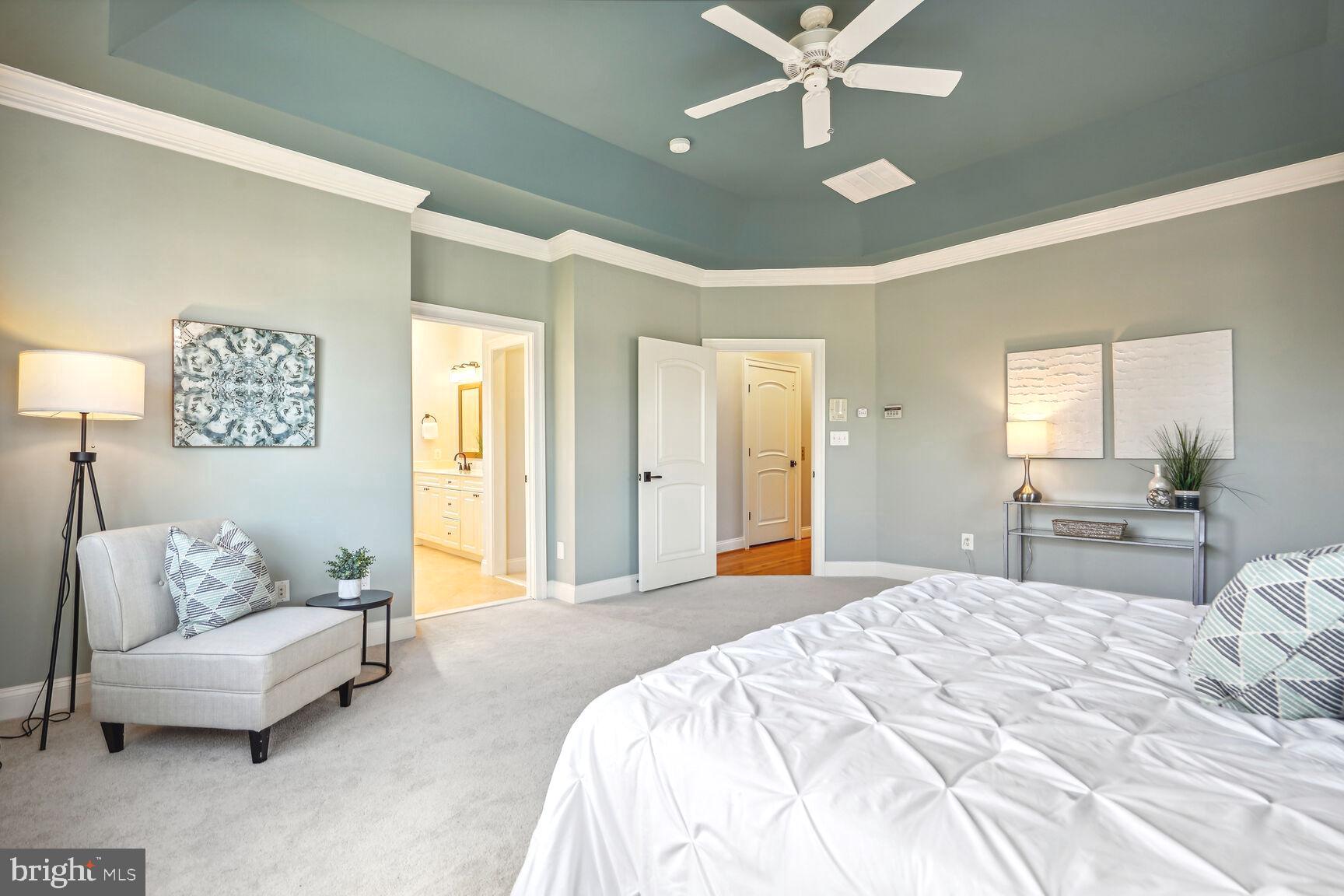 ARLINGTON - Residential