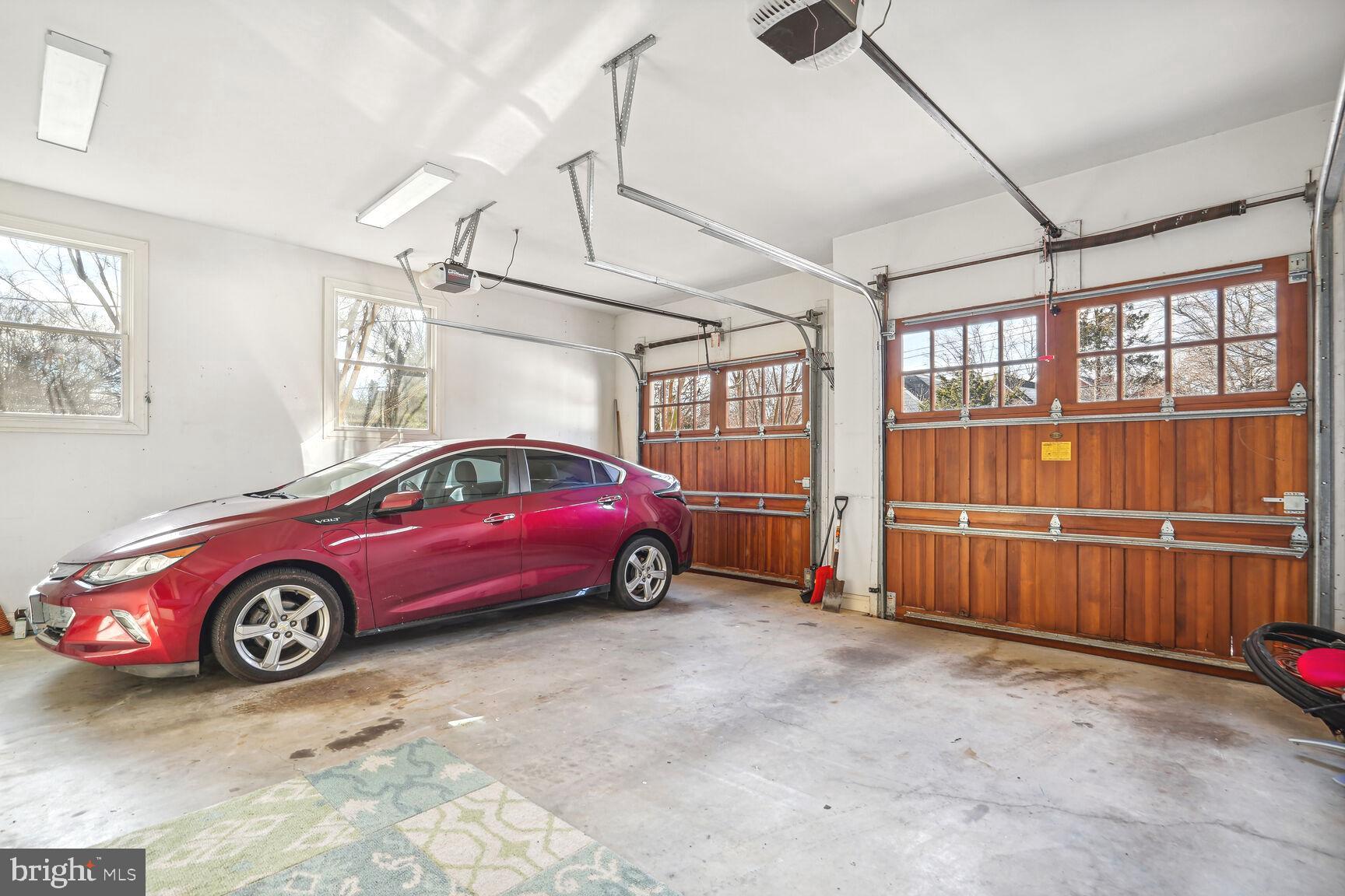 ARLINGTON - Residential