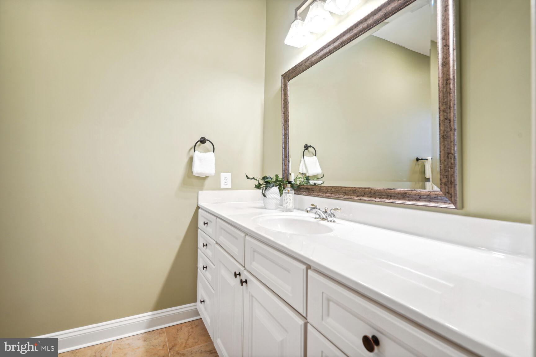 ARLINGTON - Residential