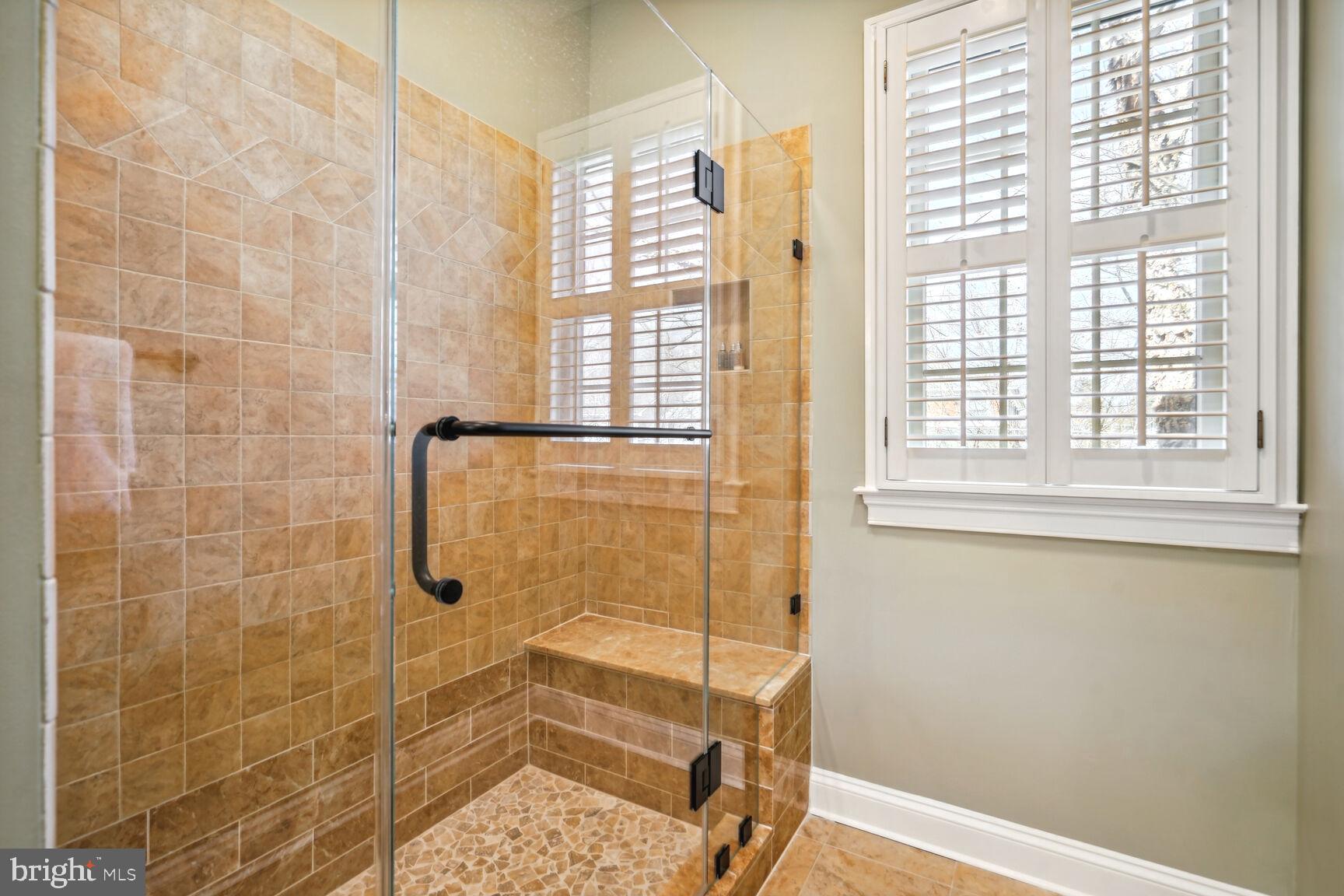 ARLINGTON - Residential