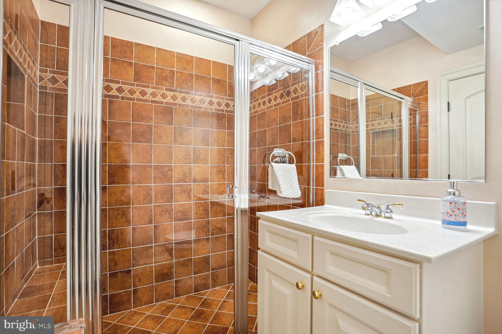 ARLINGTON - Residential