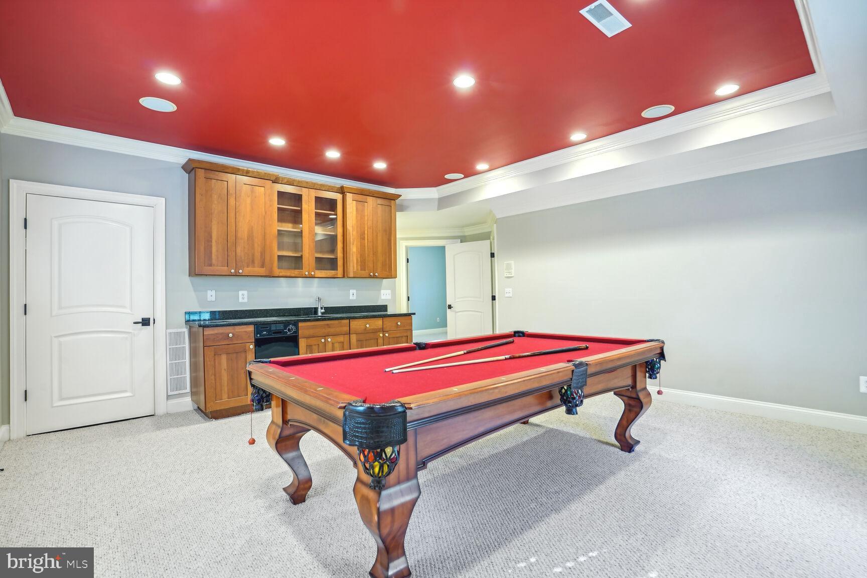 ARLINGTON - Residential