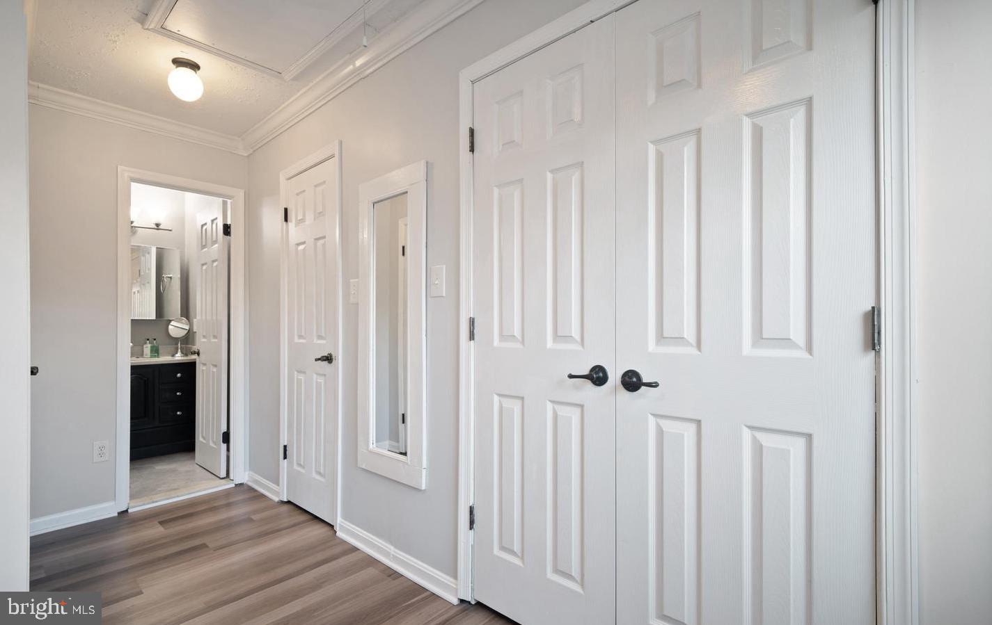 GREENTREE VILLAGE - Residential Lease