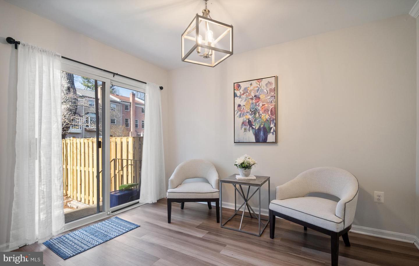 GREENTREE VILLAGE - Residential Lease