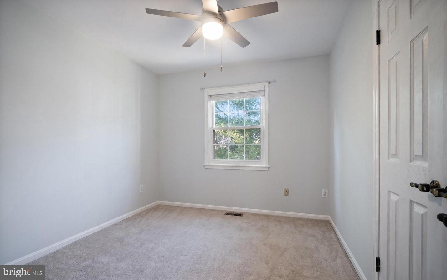 GREENTREE VILLAGE - Residential Lease