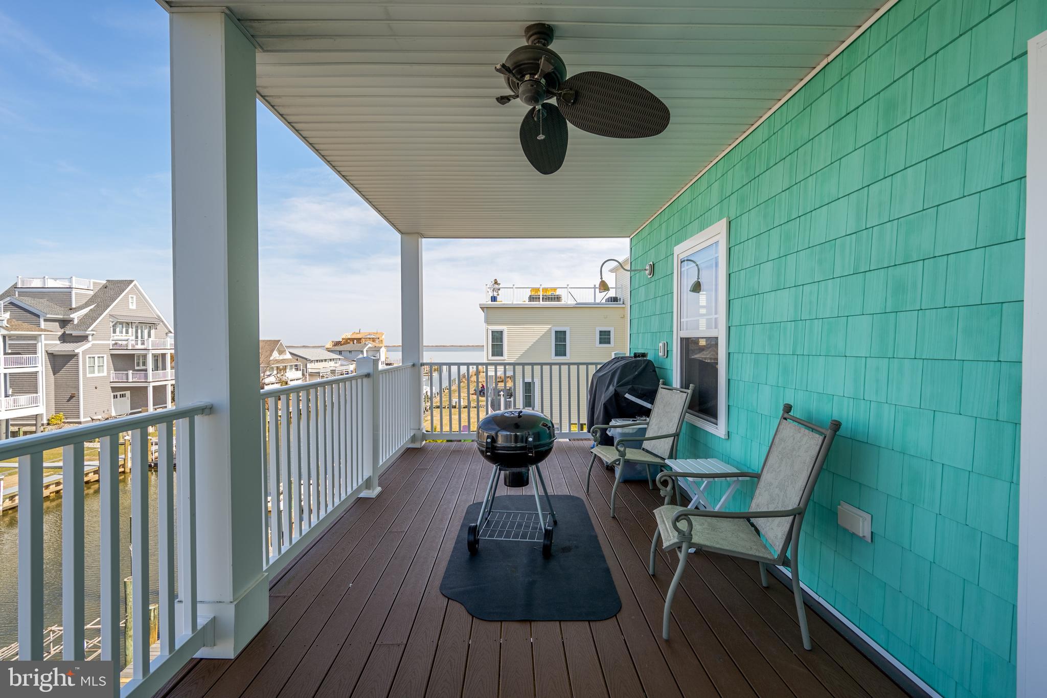 SNUG HARBOR - Residential