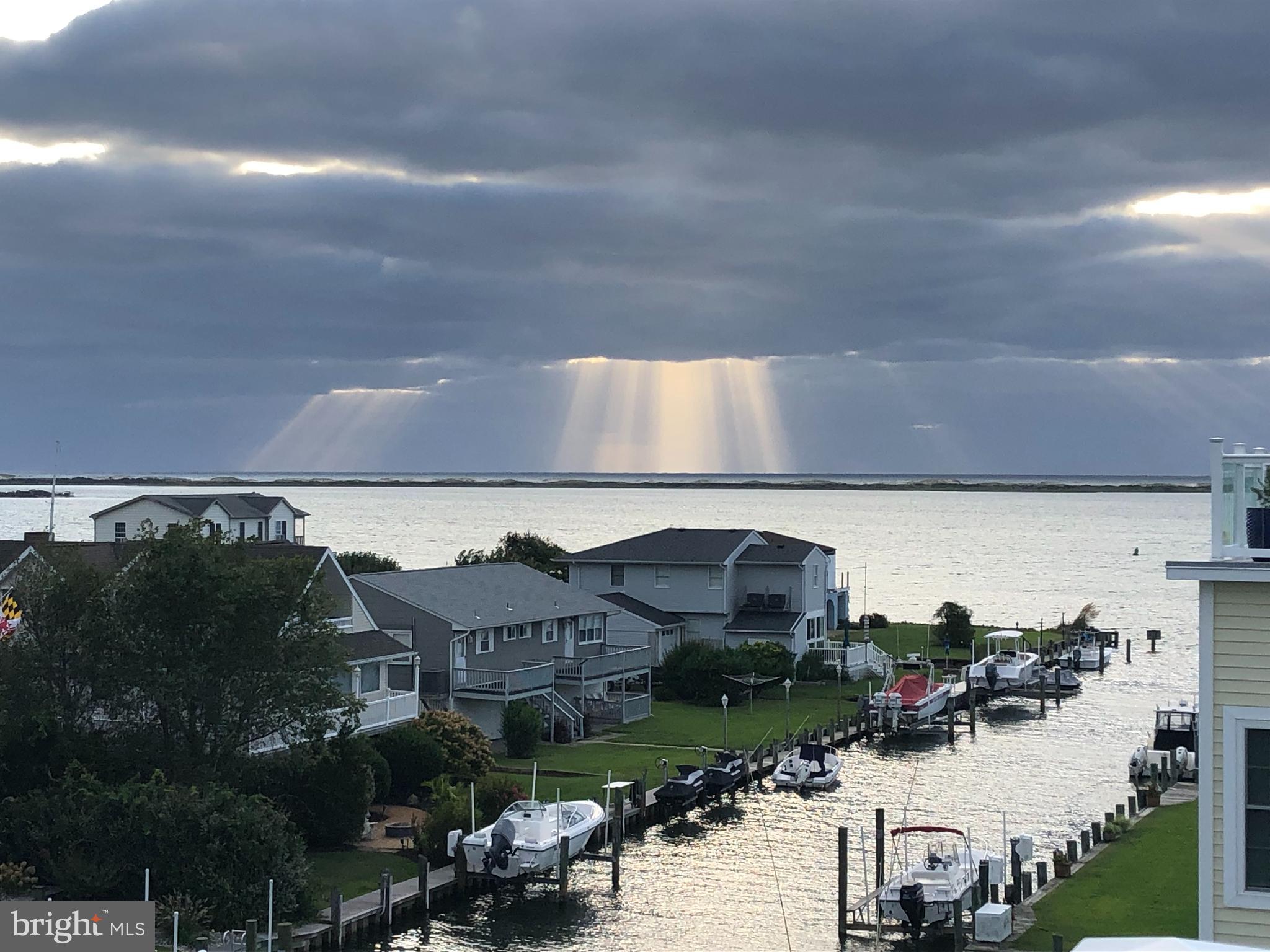 SNUG HARBOR - Residential