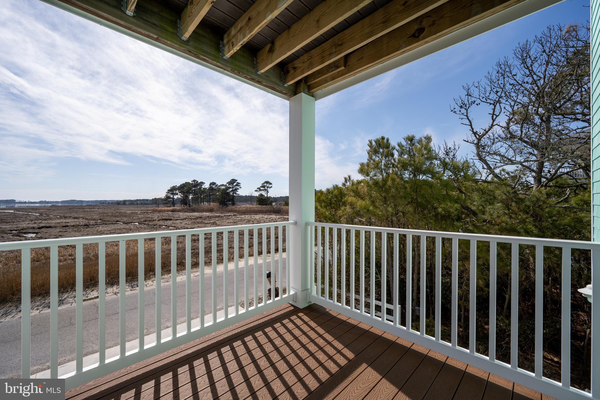 SNUG HARBOR - Residential