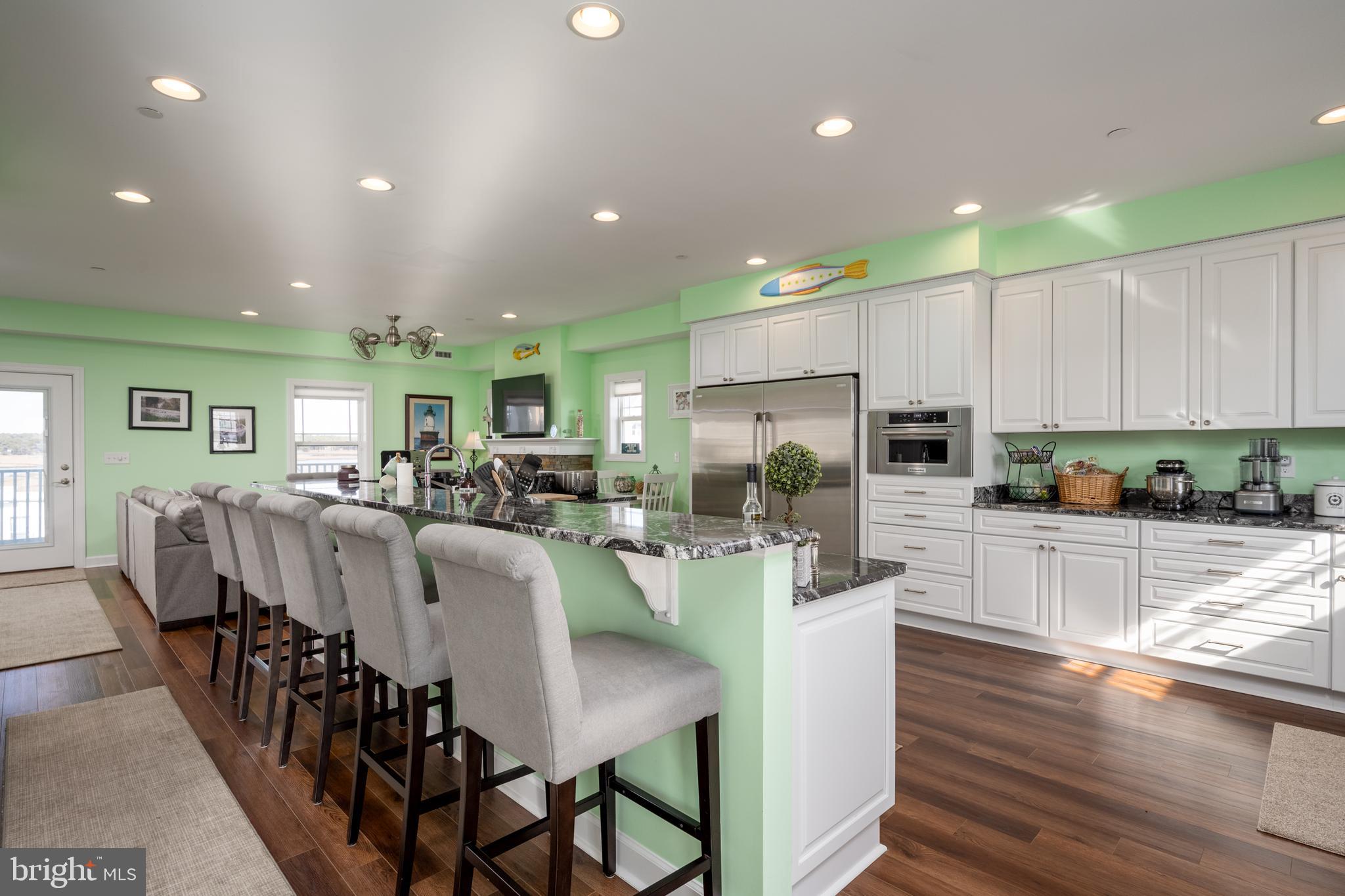 SNUG HARBOR - Residential