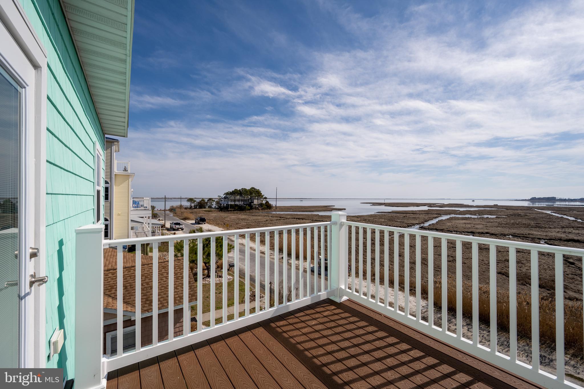 SNUG HARBOR - Residential