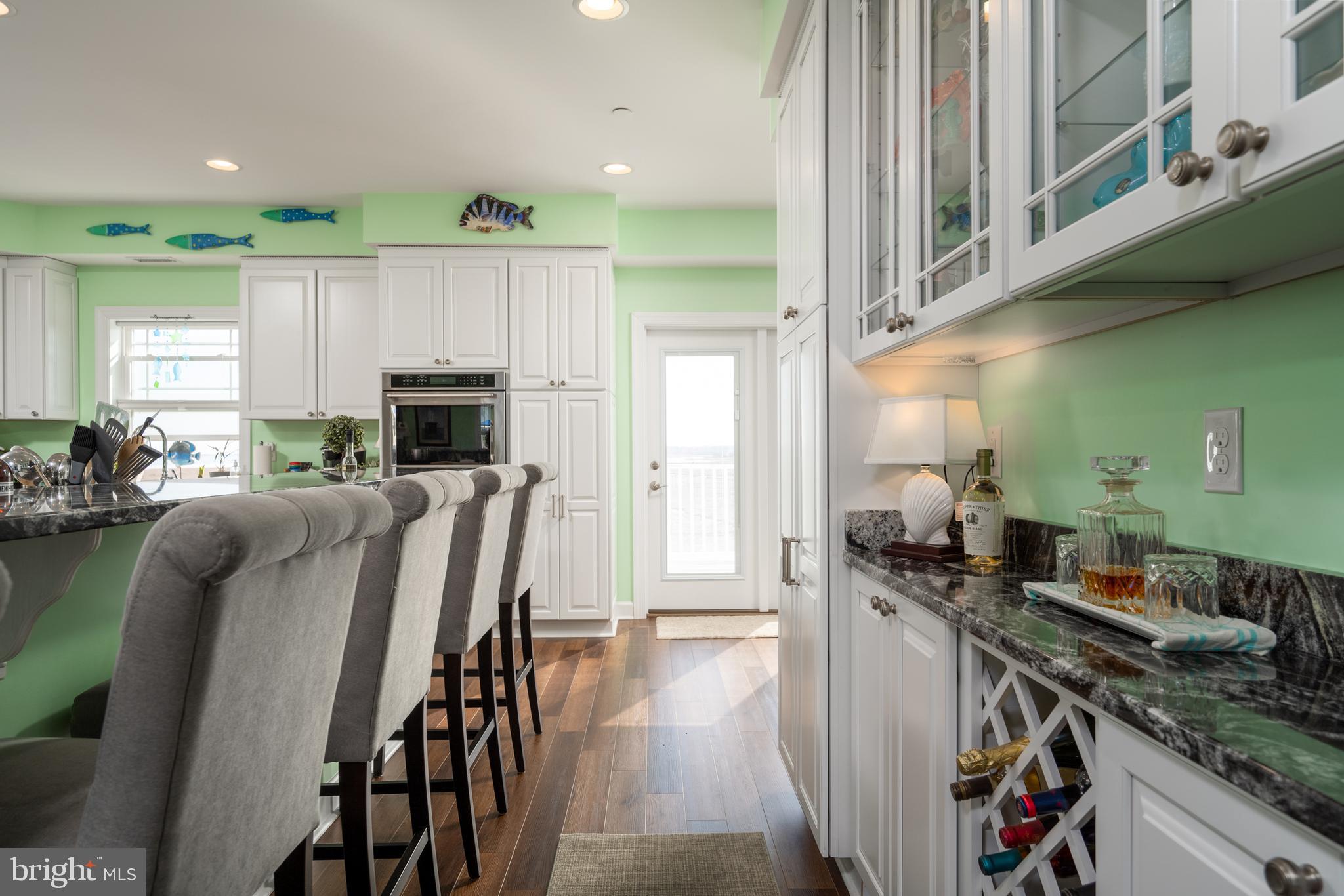 SNUG HARBOR - Residential