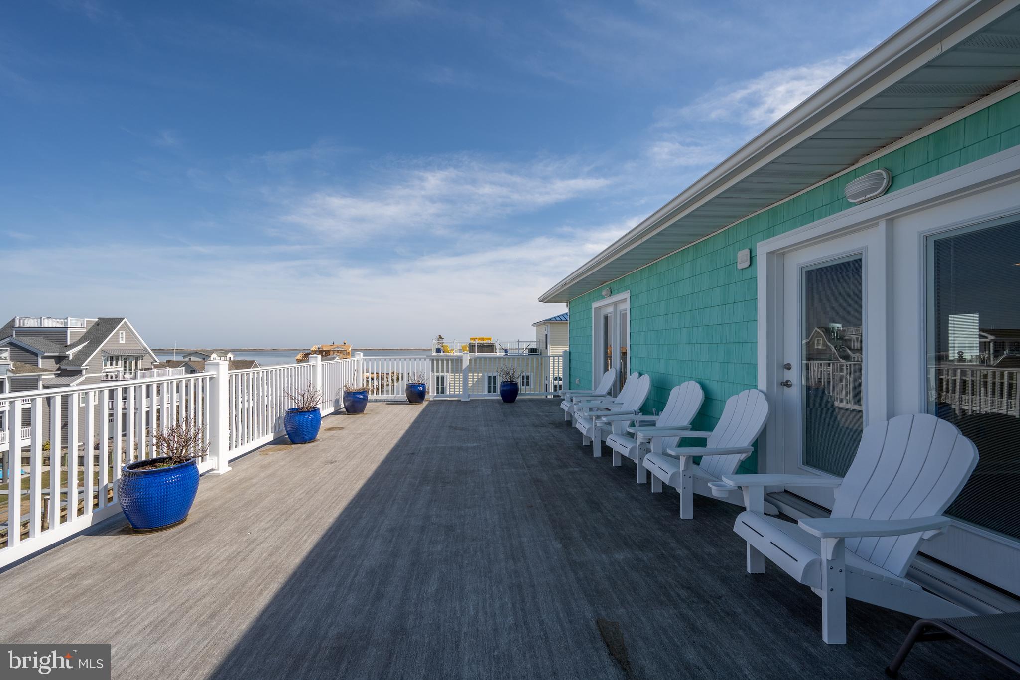 SNUG HARBOR - Residential