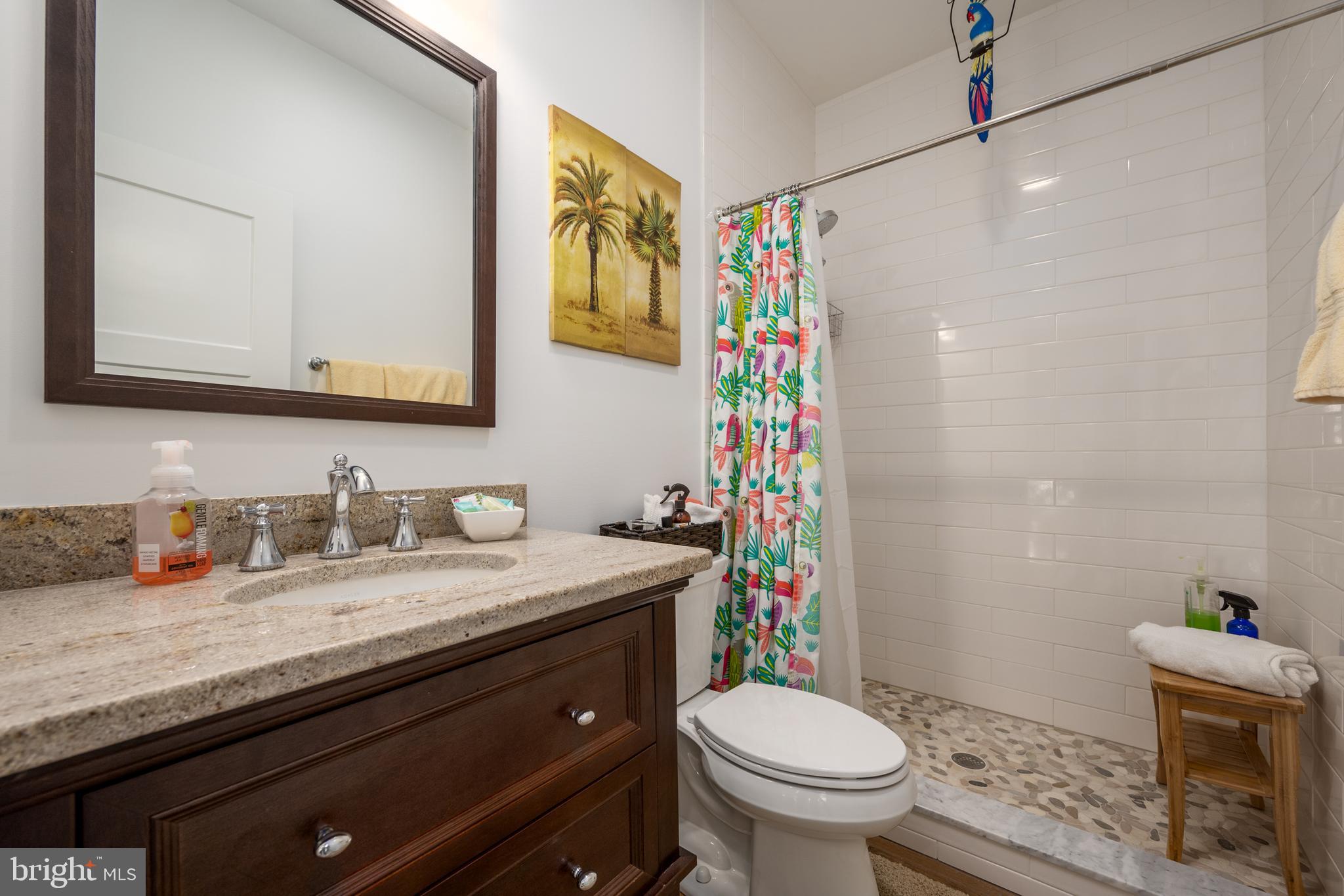 SNUG HARBOR - Residential