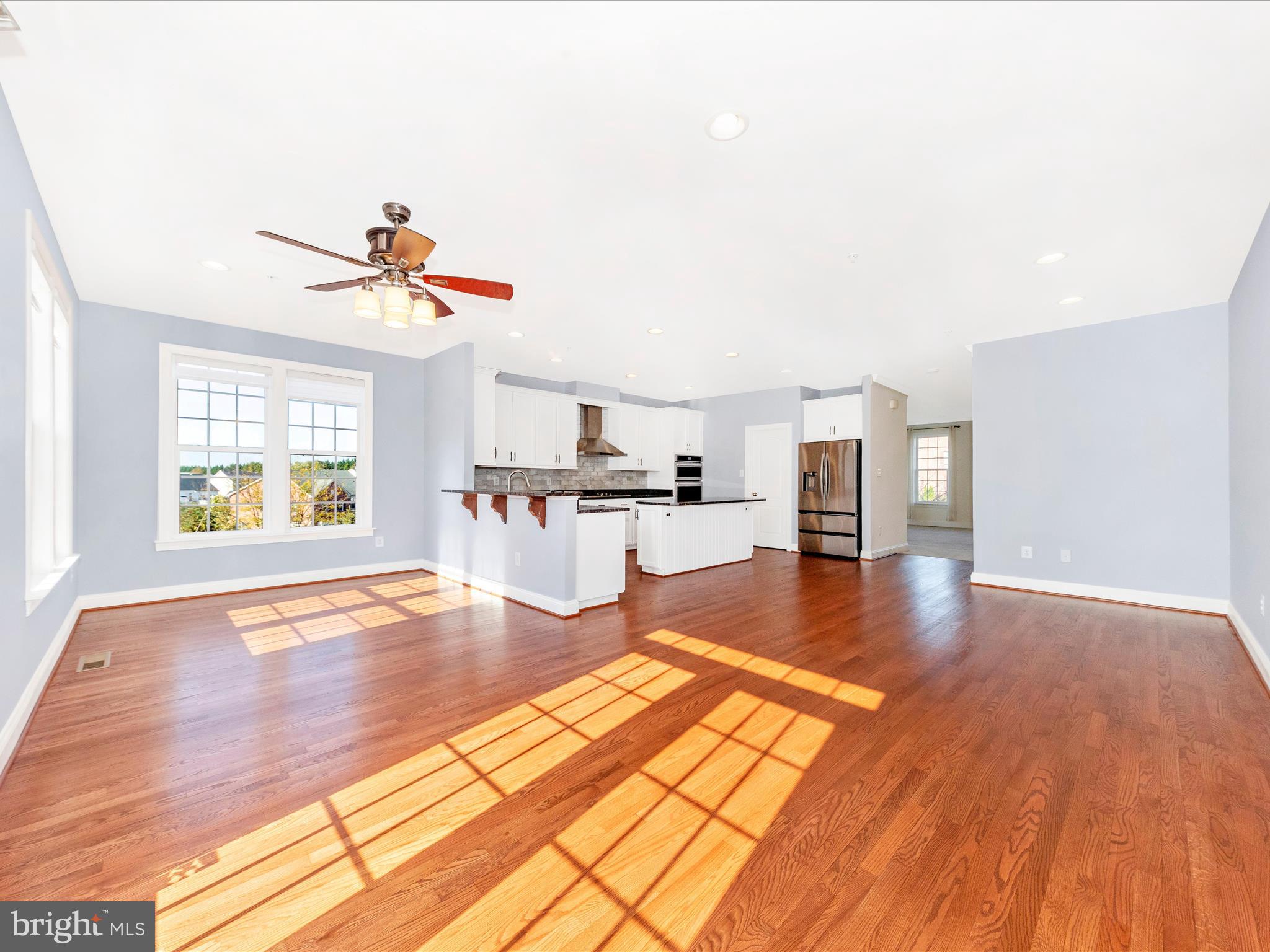 URBANA HIGHLANDS - Residential Lease