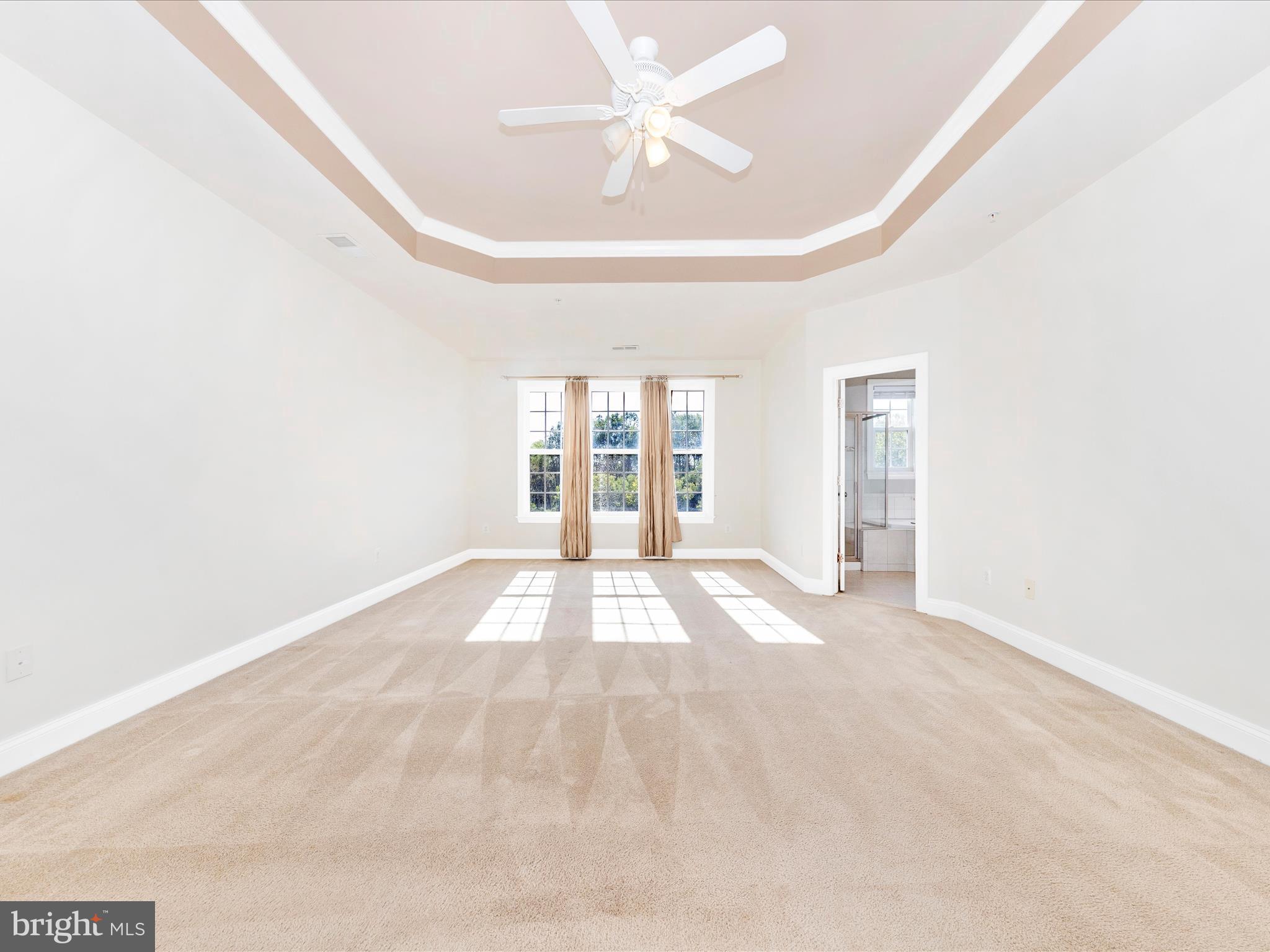 URBANA HIGHLANDS - Residential Lease