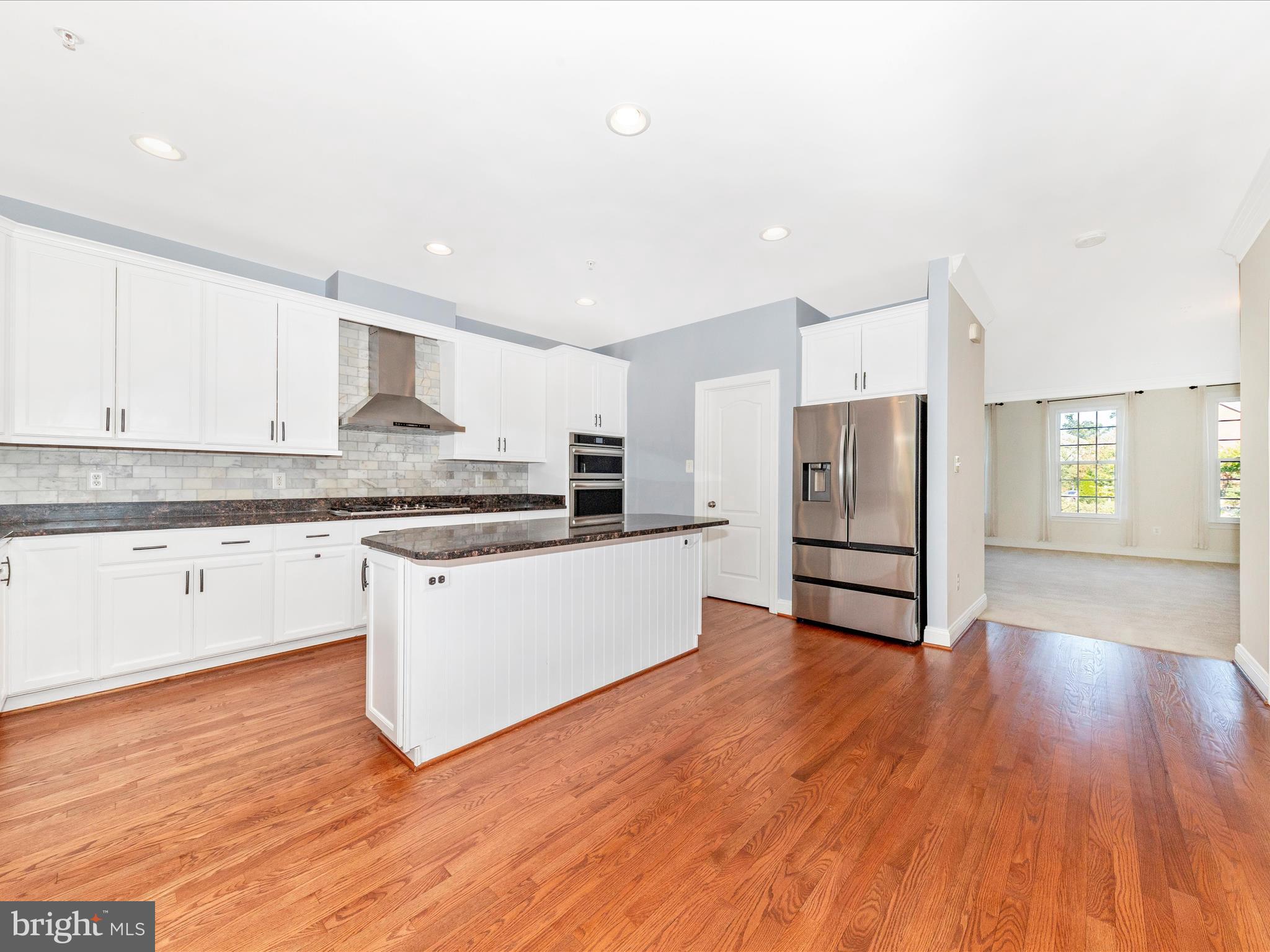 URBANA HIGHLANDS - Residential Lease