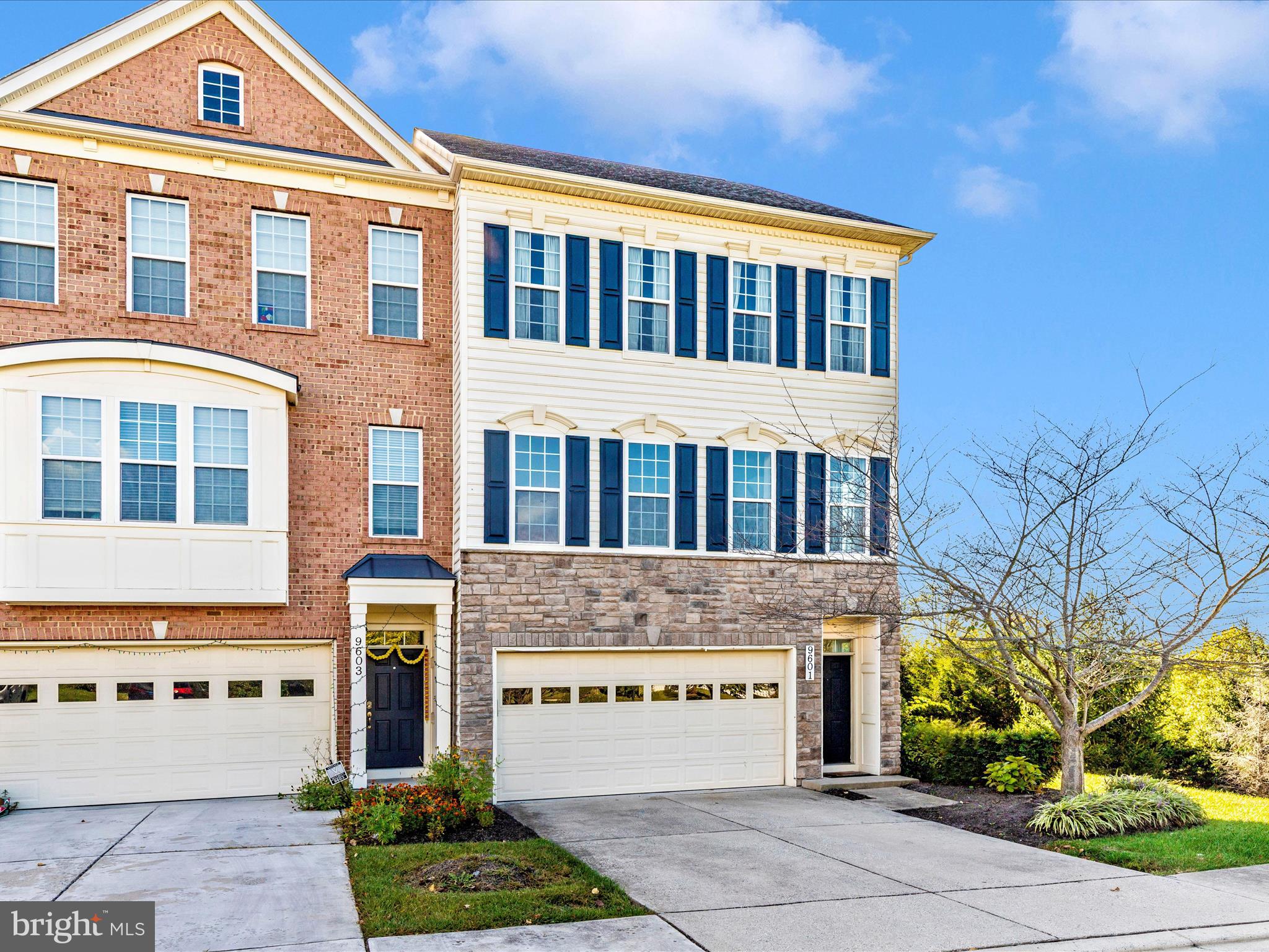 URBANA HIGHLANDS - Residential Lease