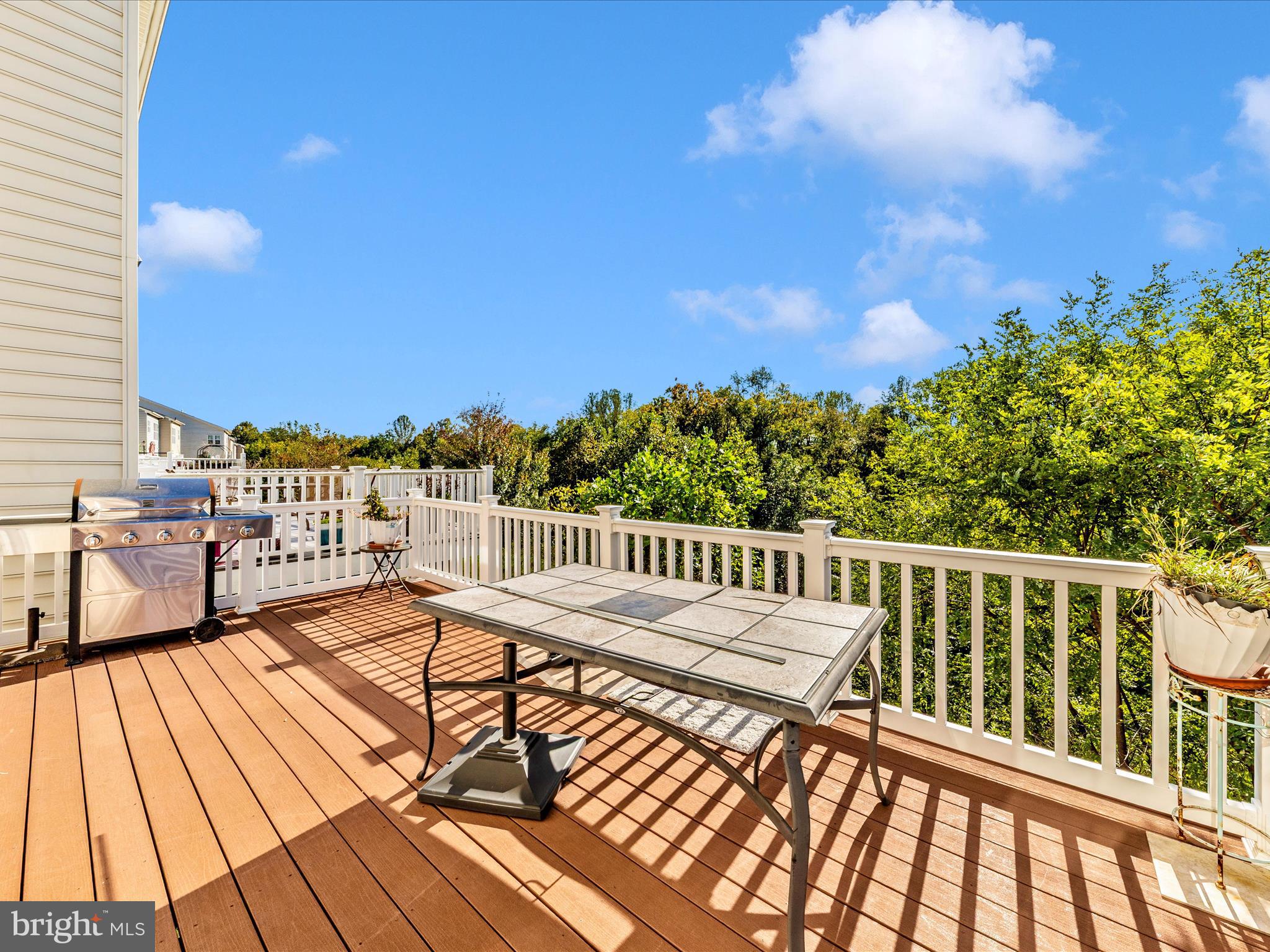 URBANA HIGHLANDS - Residential Lease