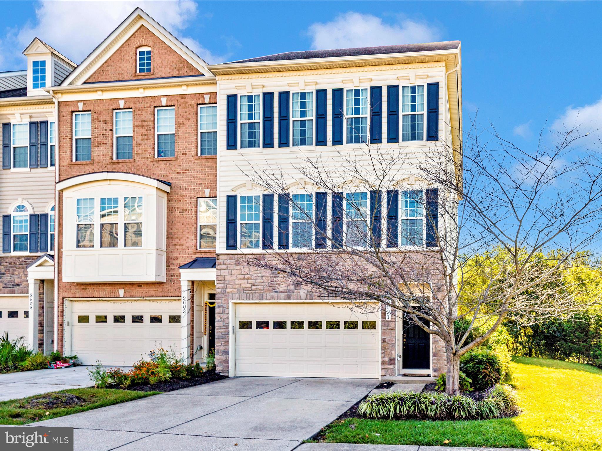 URBANA HIGHLANDS - Residential Lease