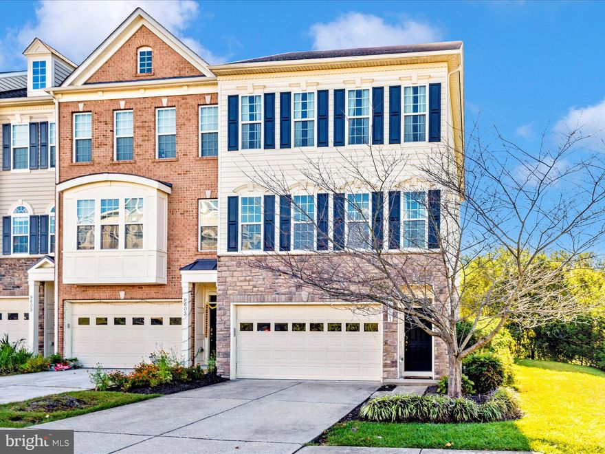 Come see this beautiful end unit townhome that is ready for the pickiest tenant.  Huge square footage.  Carpets just professionally cleaned.  Backs to open space and trees. Urbana Schools. Great commuter location.