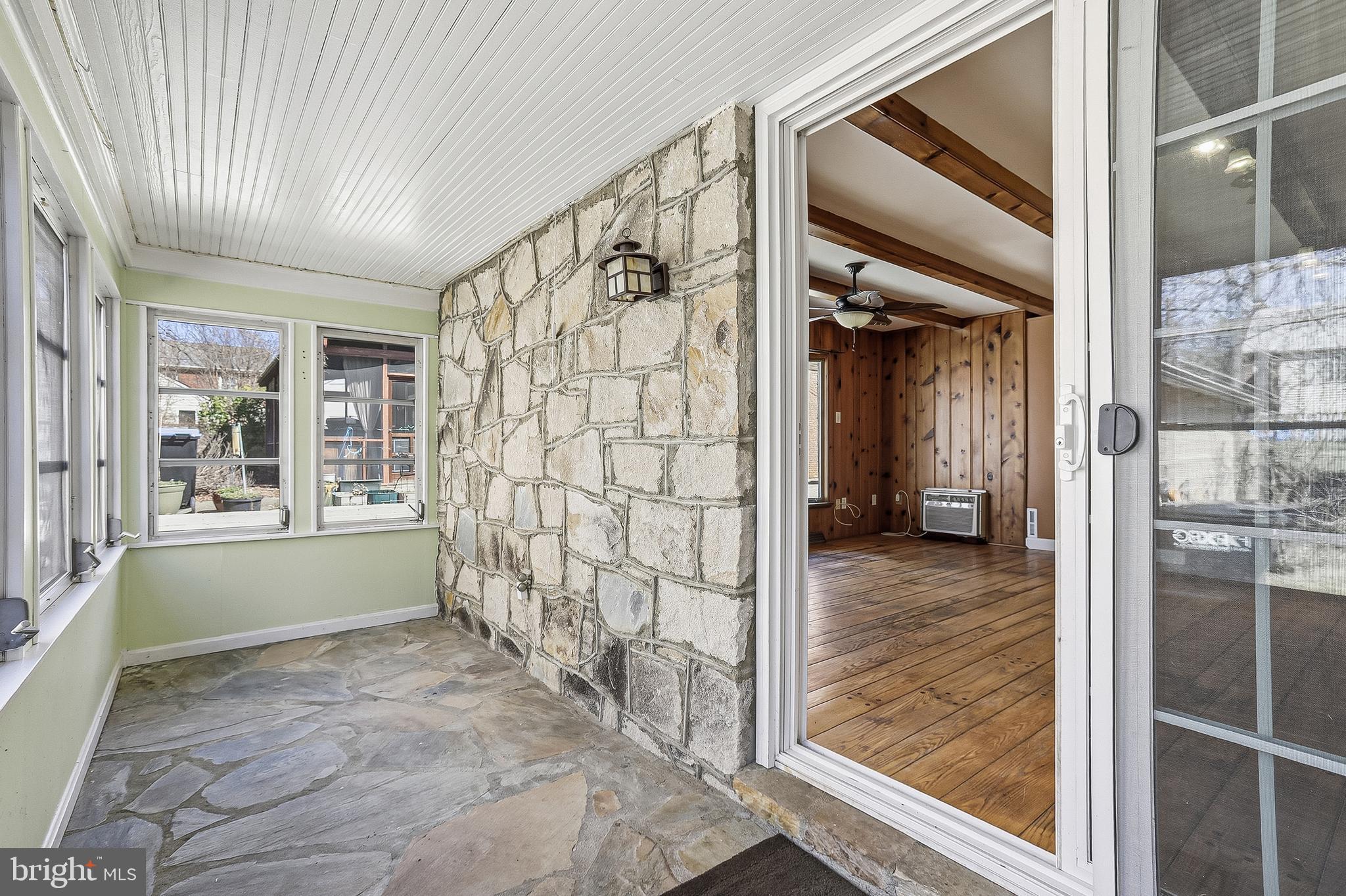 COLLEGE HEIGHTS - Residential