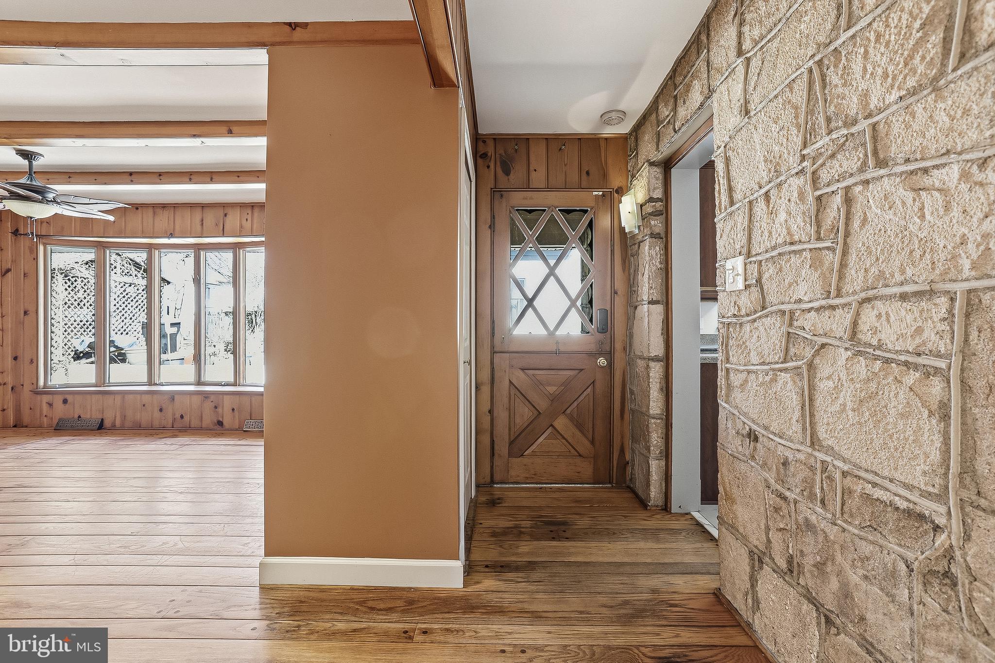 COLLEGE HEIGHTS - Residential