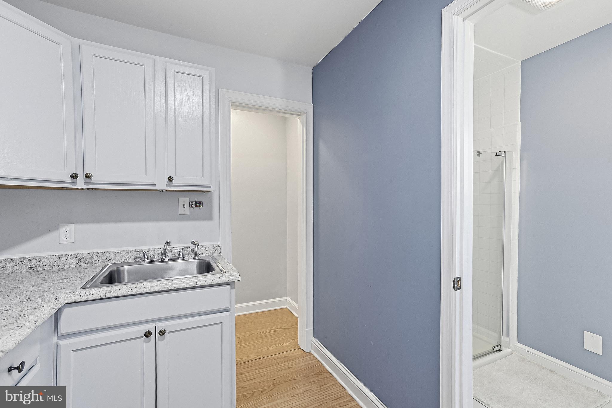 COLLEGE HEIGHTS - Residential