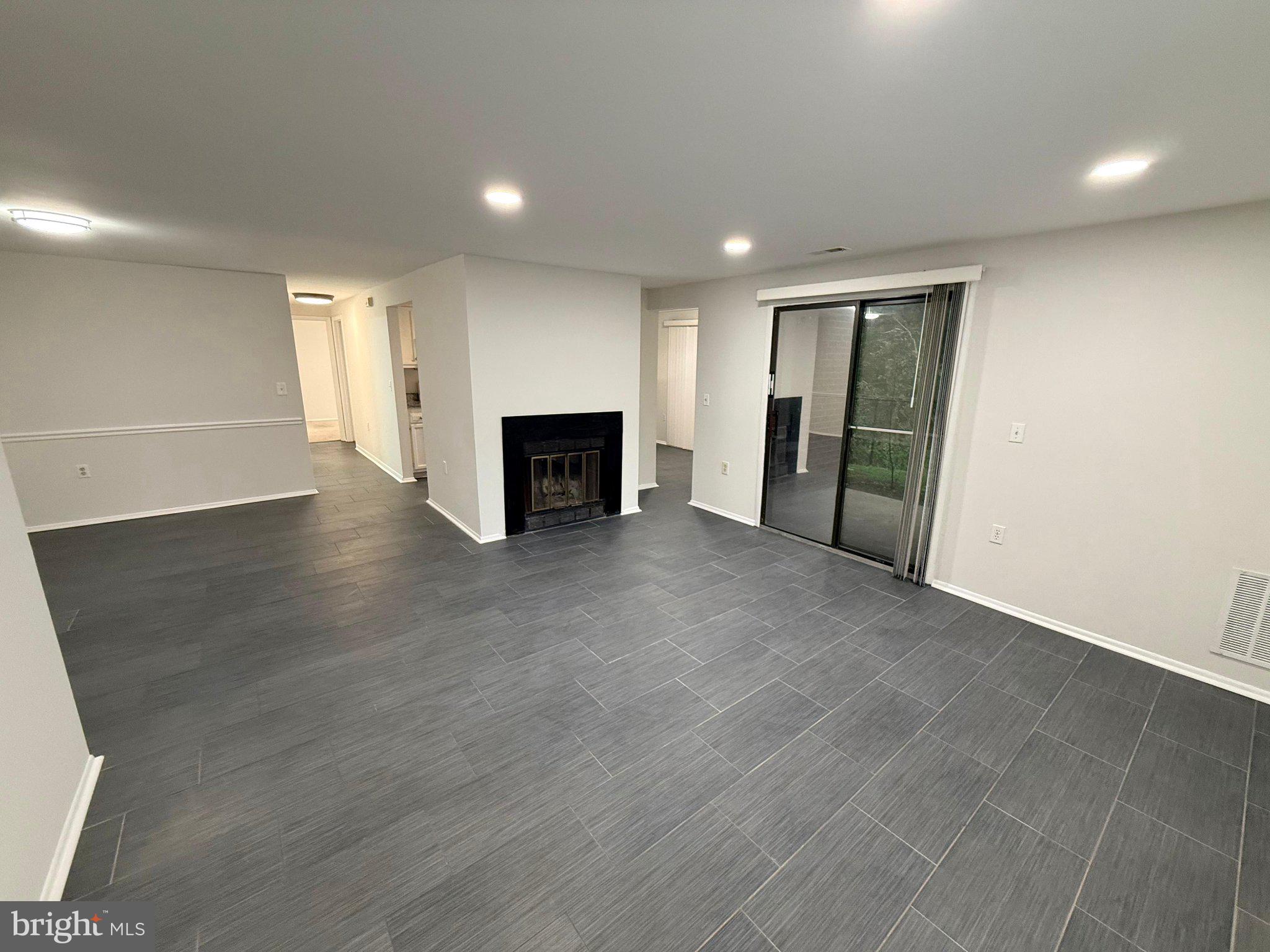 13200 CHALET PLACE 10-102