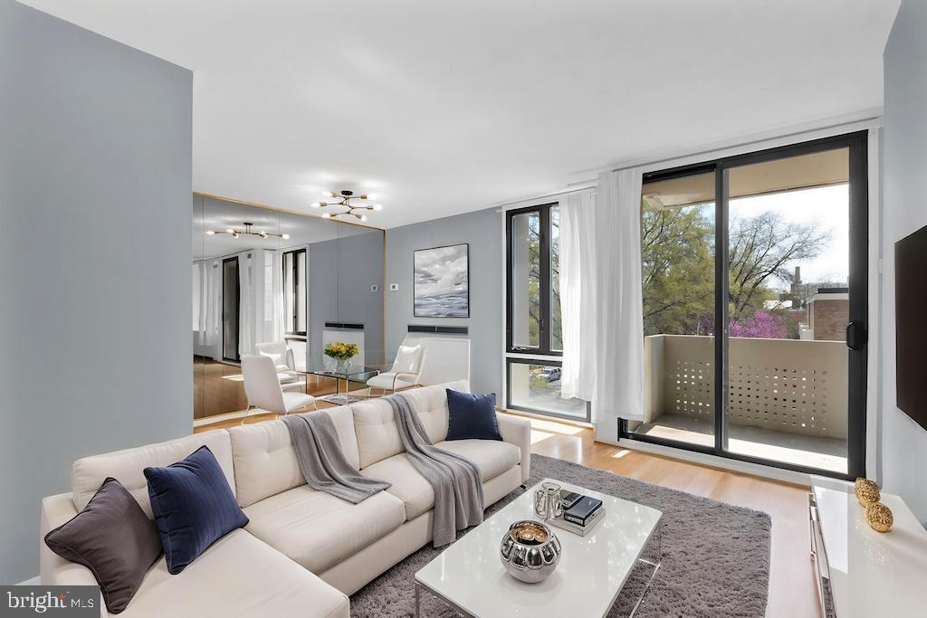 1245 4TH STREET SW E210