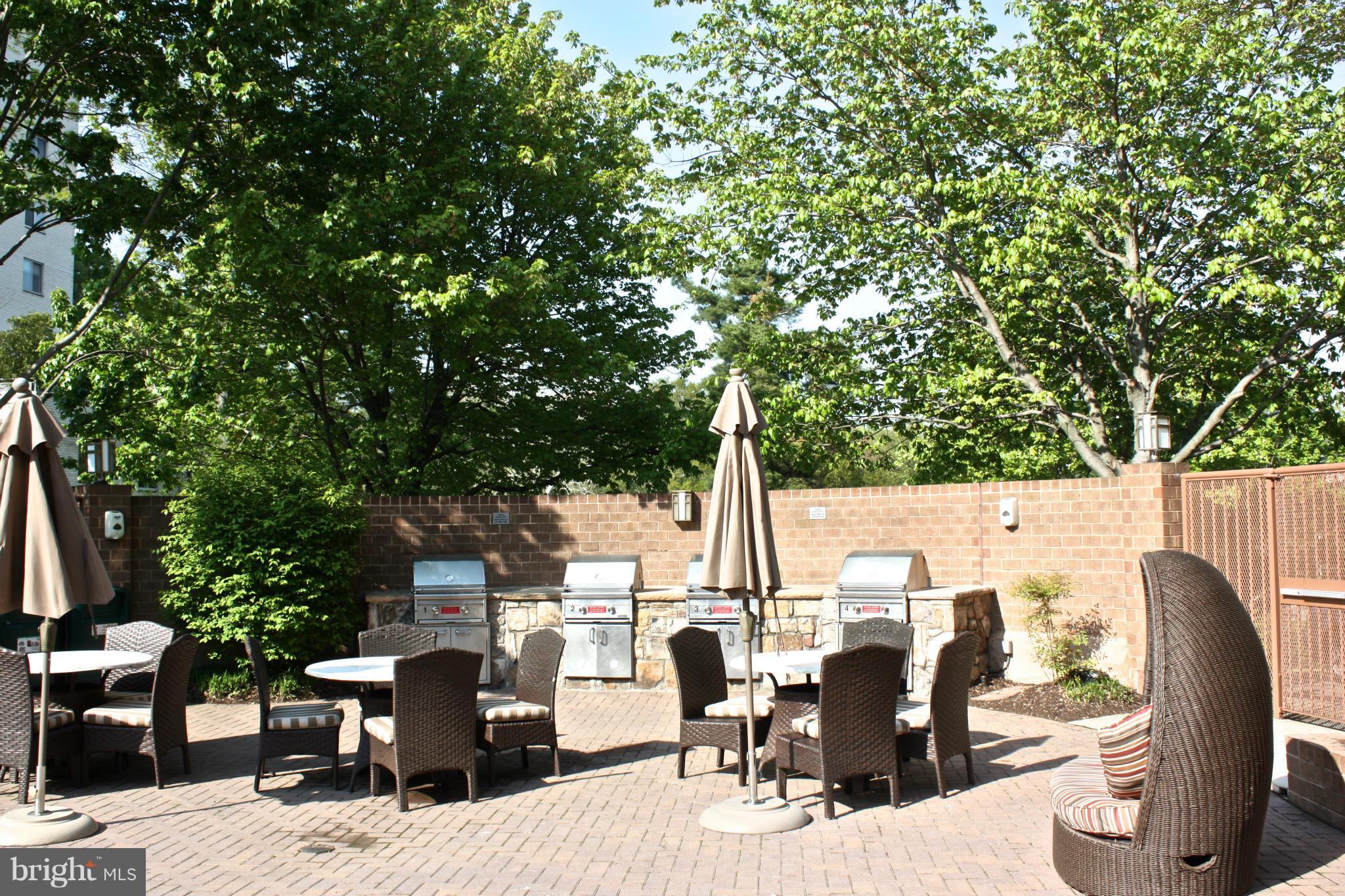 GROSVENOR PARK - Residential Lease