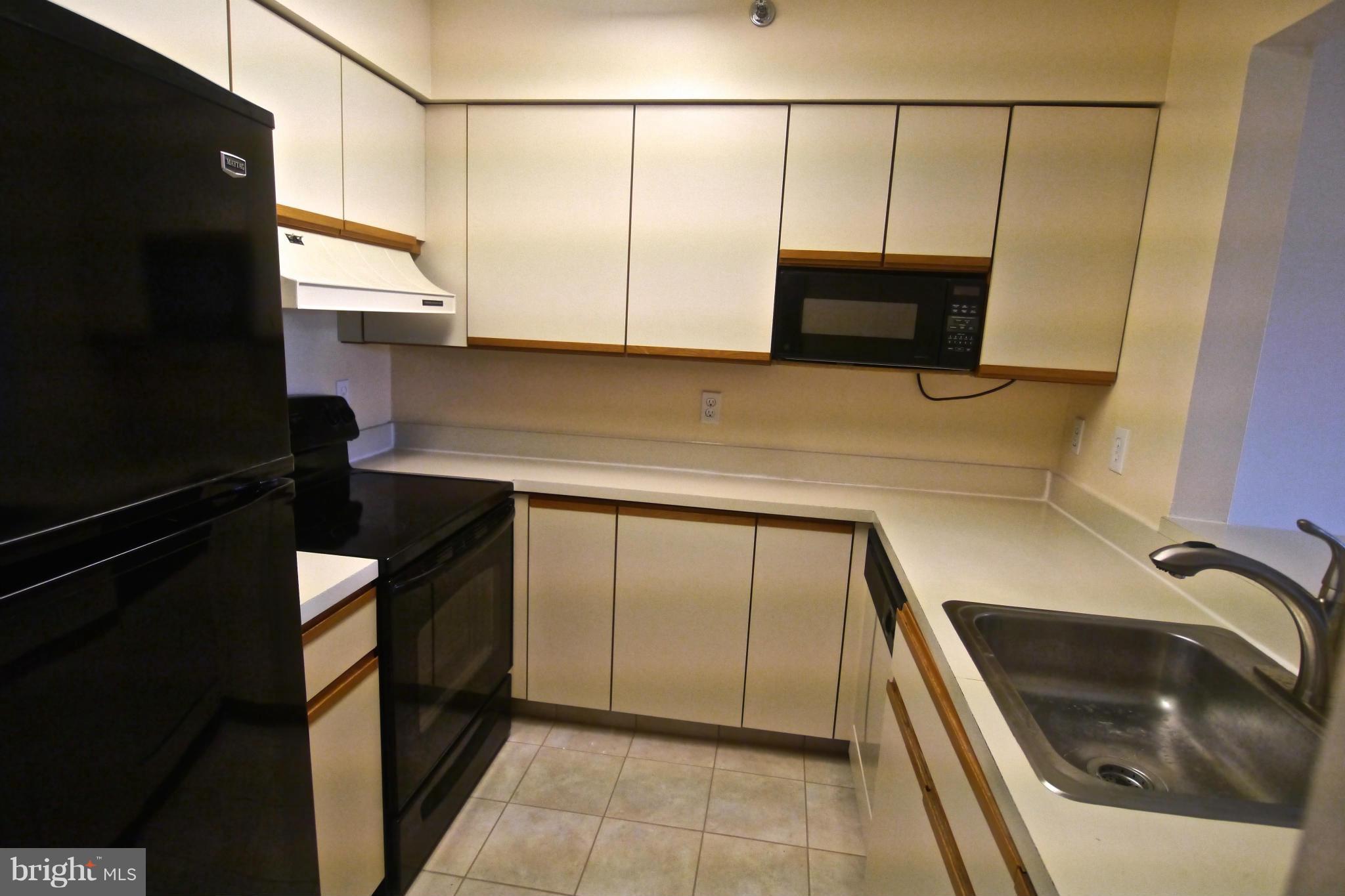 GROSVENOR PARK - Residential Lease