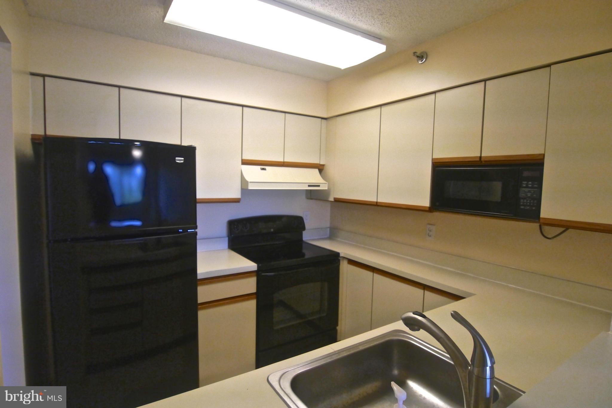 GROSVENOR PARK - Residential Lease