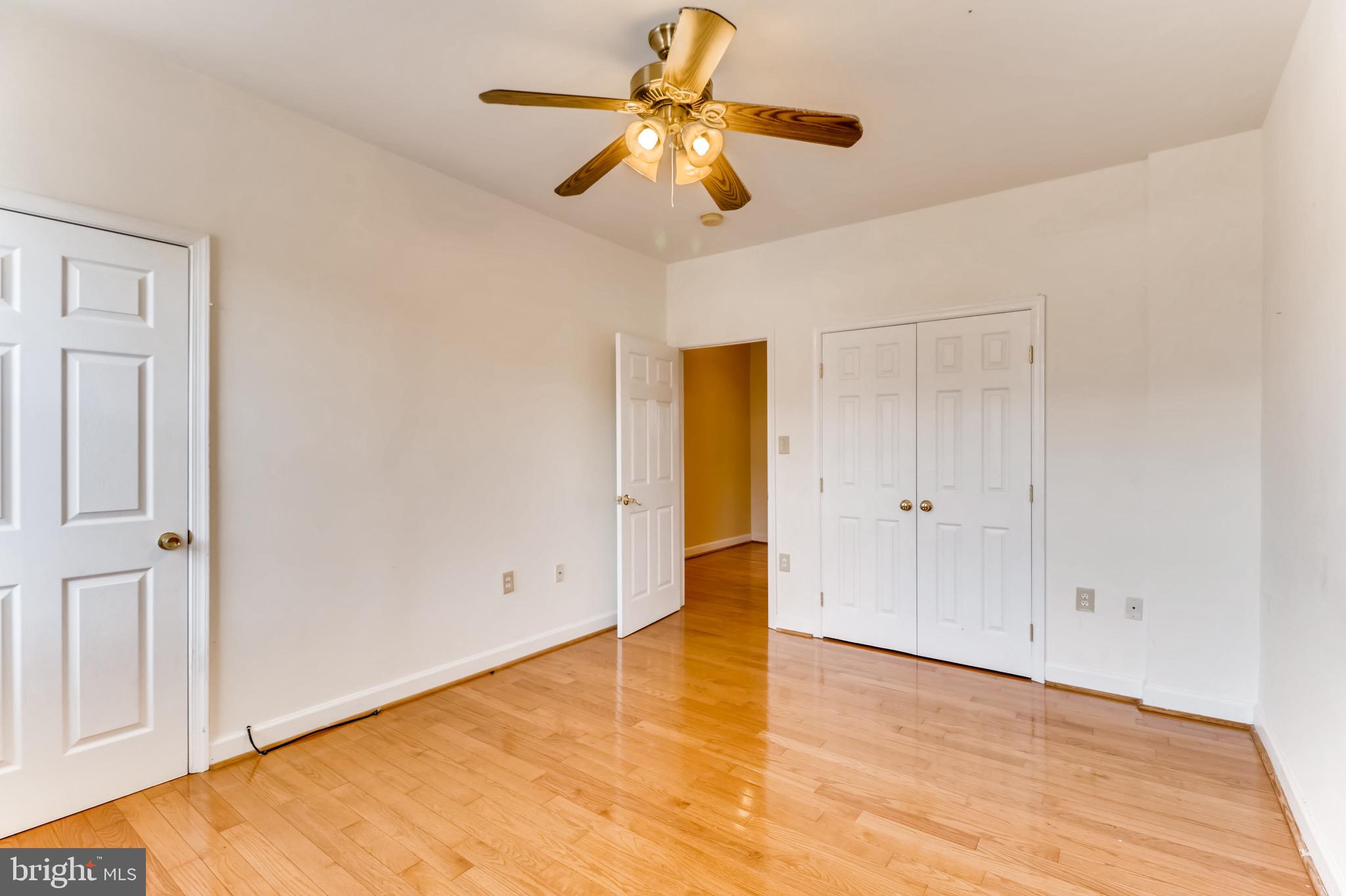 GREEKTOWN - Residential