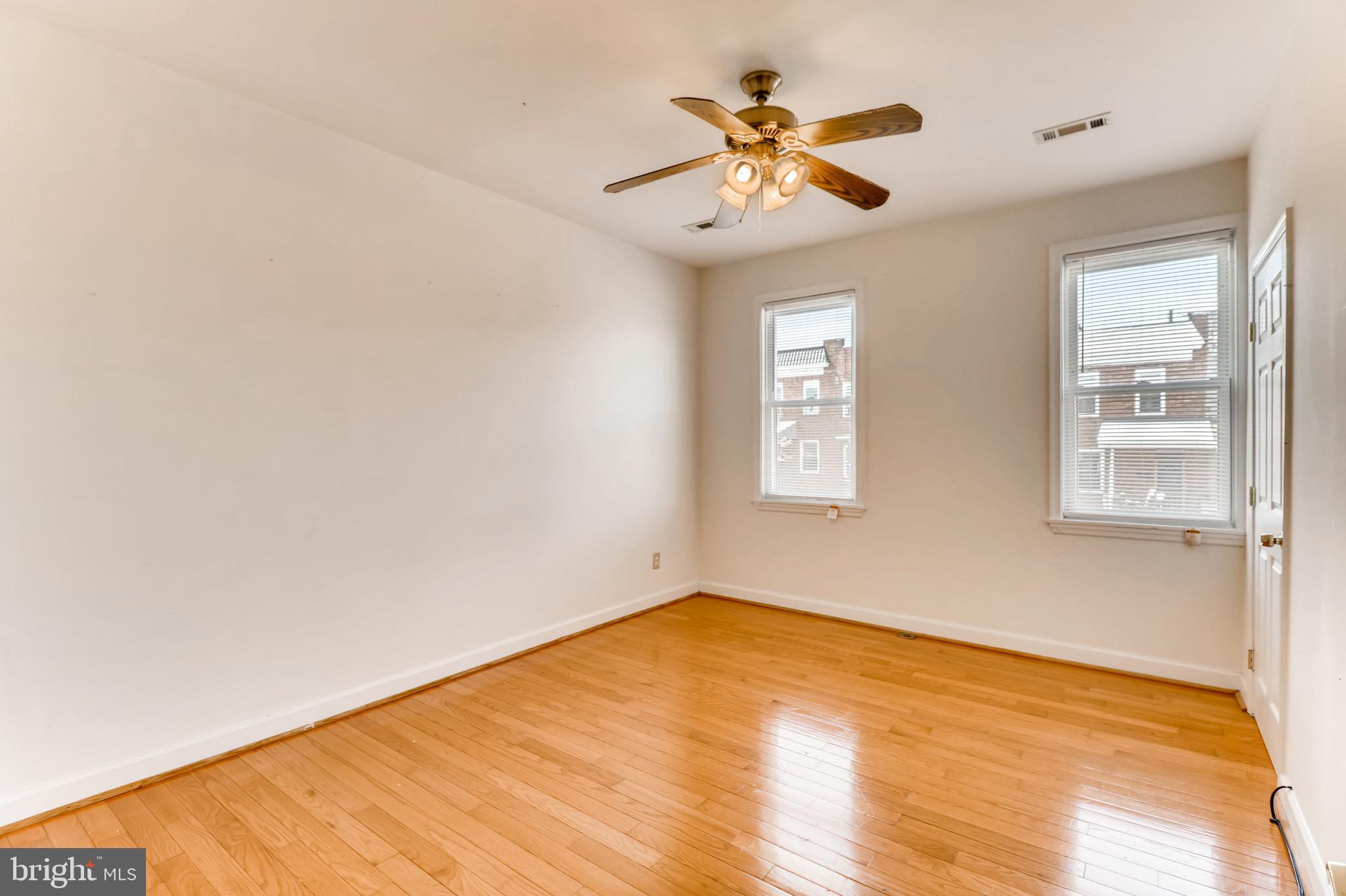 GREEKTOWN - Residential