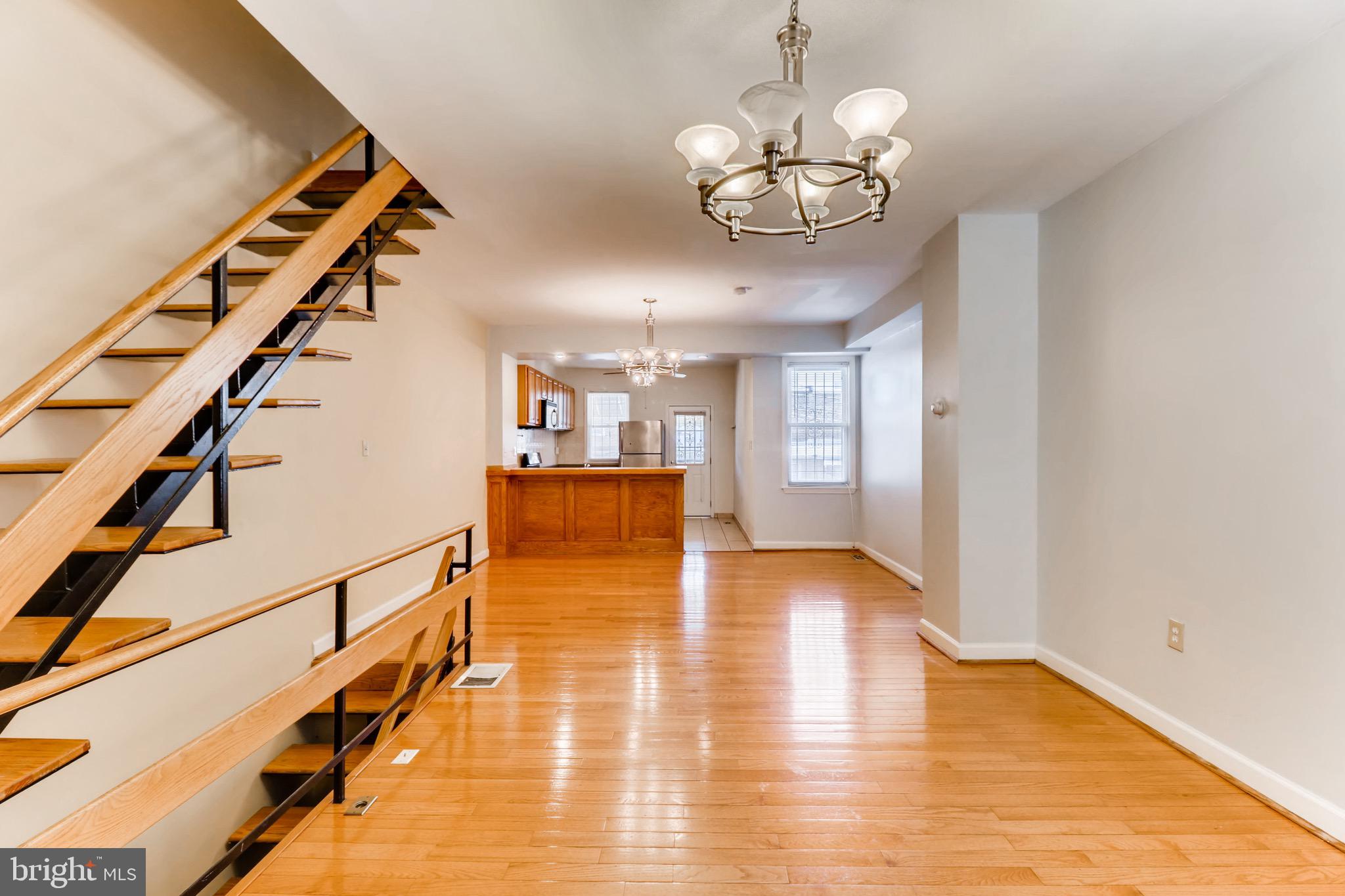 GREEKTOWN - Residential