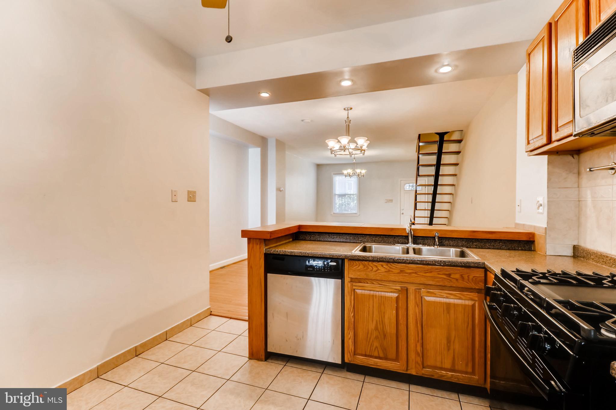 GREEKTOWN - Residential