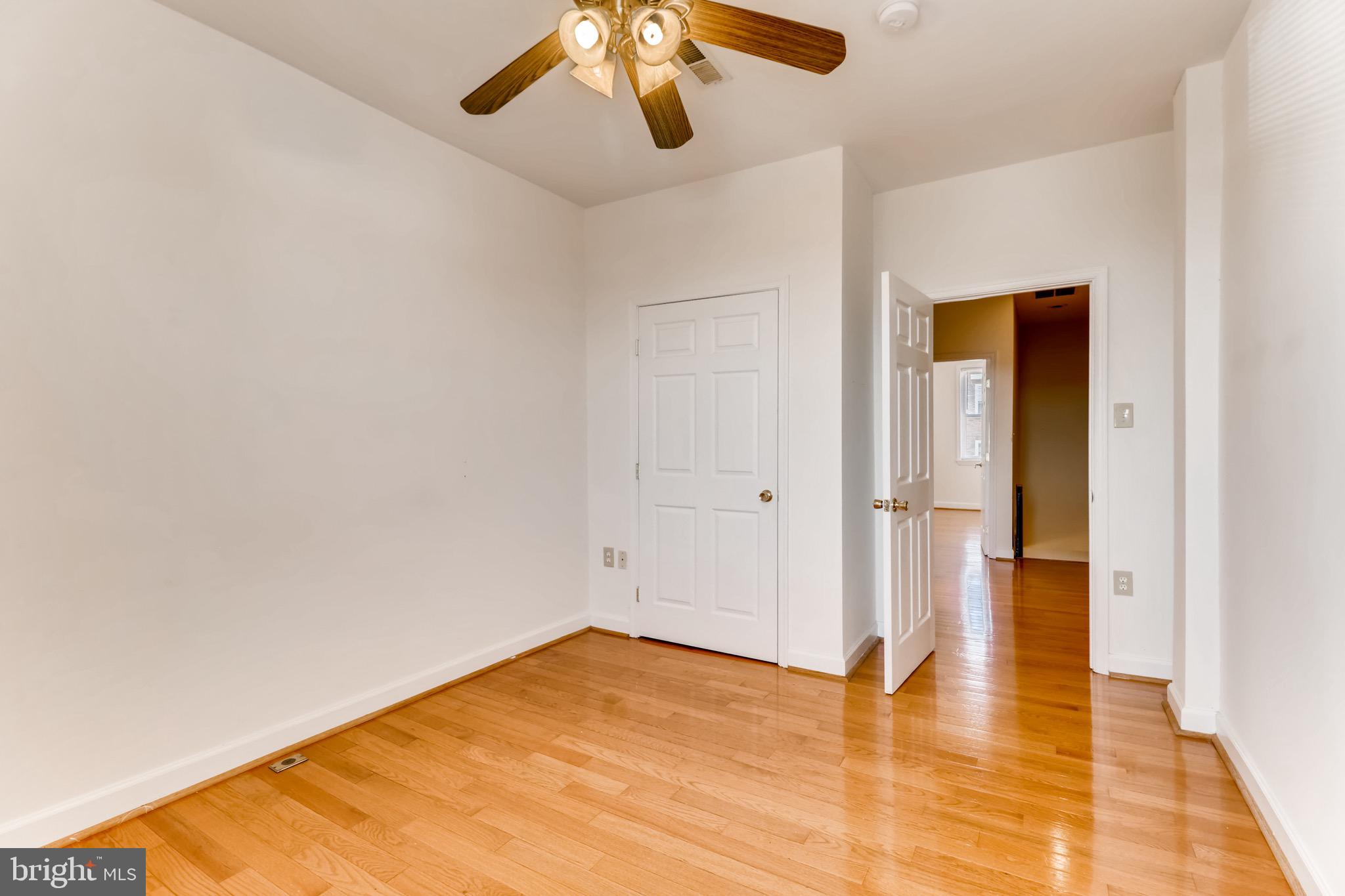 GREEKTOWN - Residential