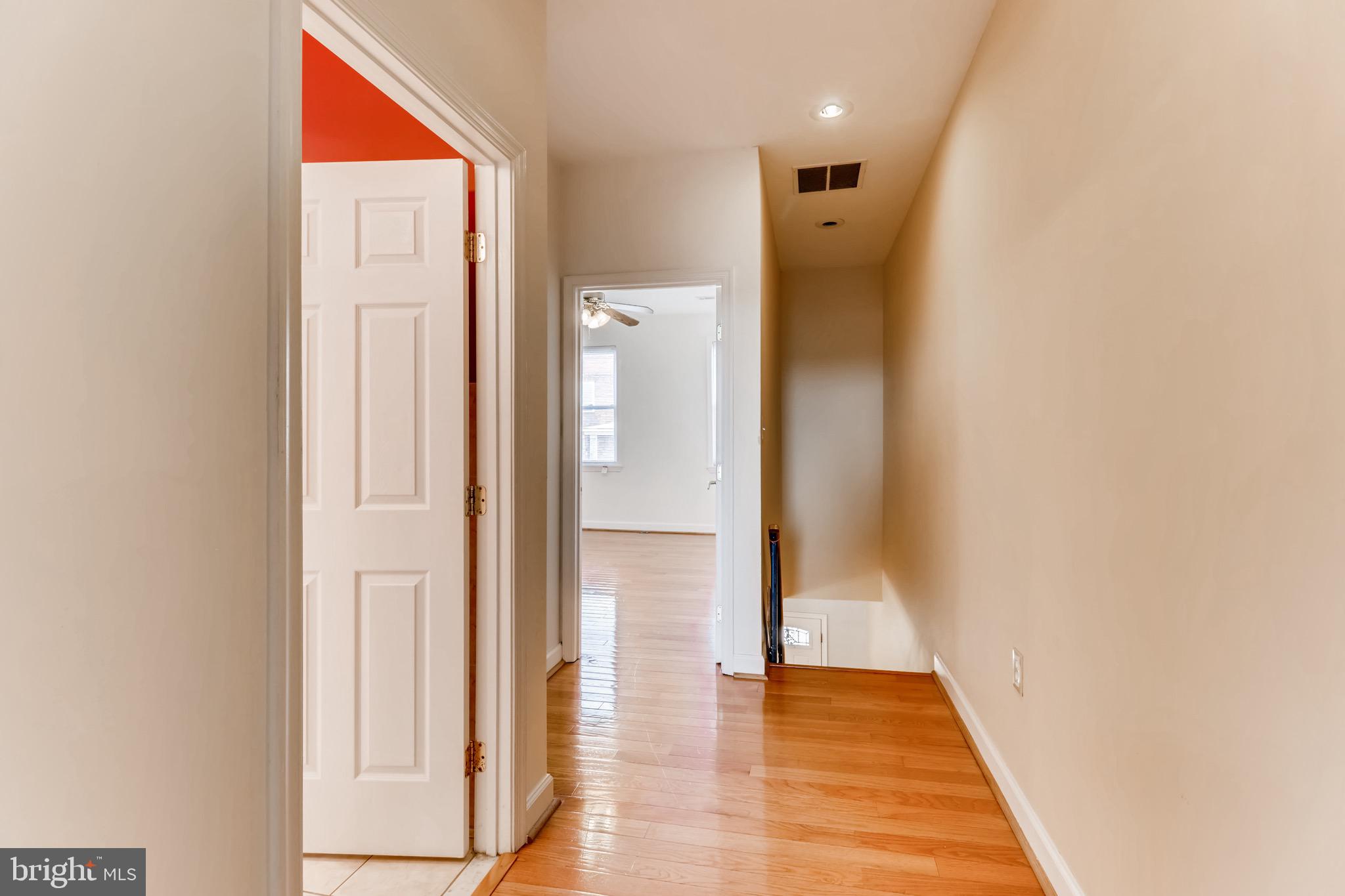 GREEKTOWN - Residential