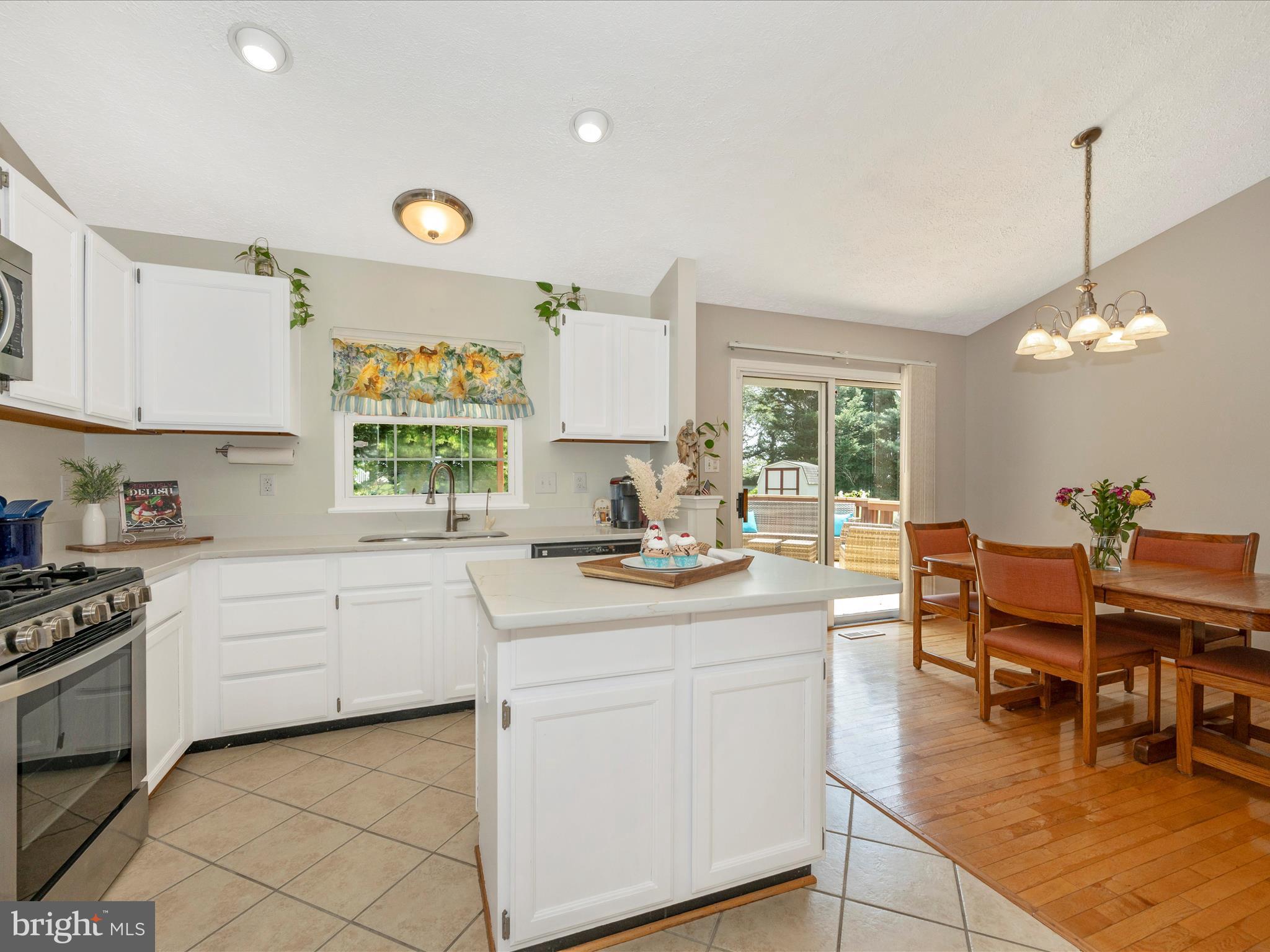 FREDERICKTOWNE VILLAGE - Residential