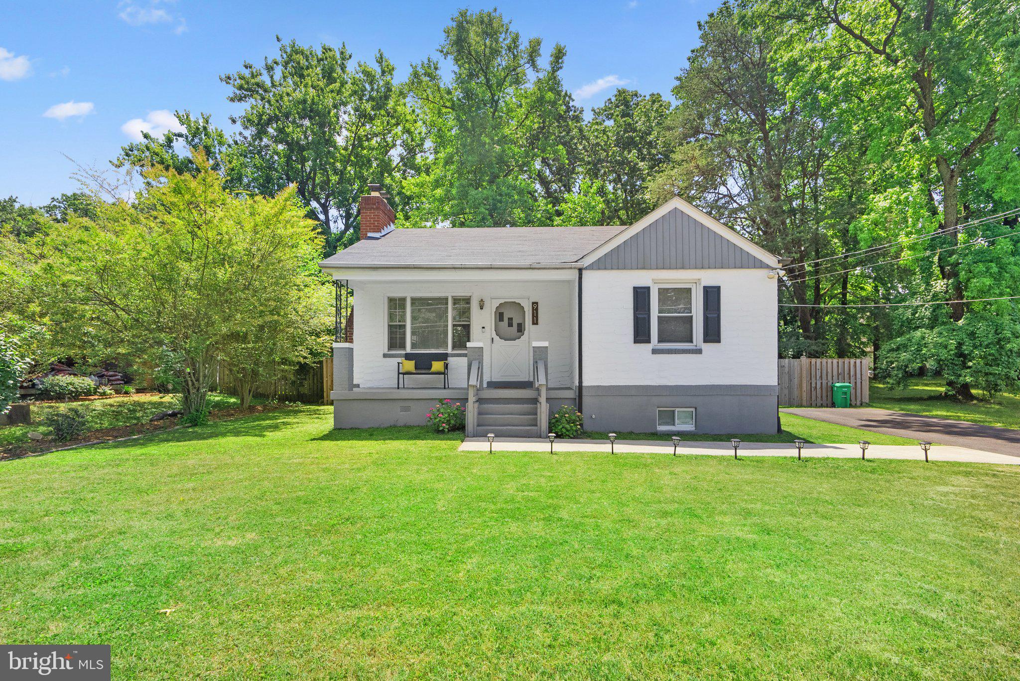 LIVINGSTON PARK - Residential