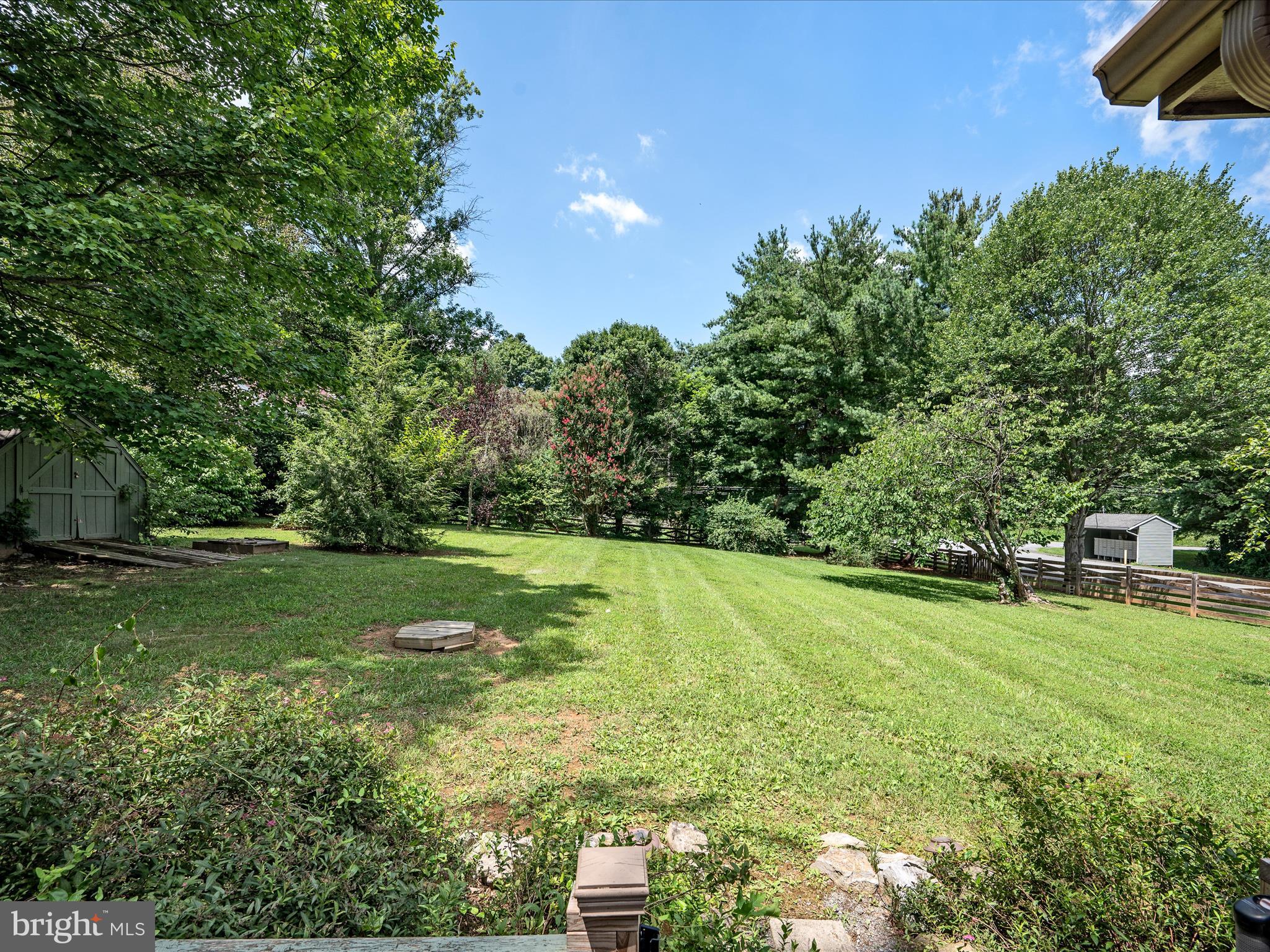 SPRING VALLEY - Residential