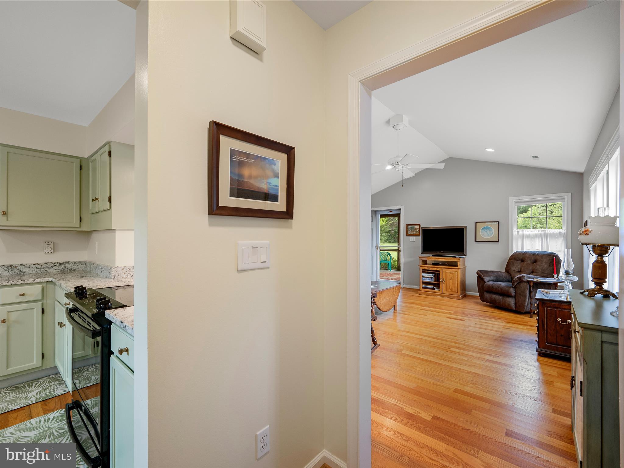 SPRING VALLEY - Residential